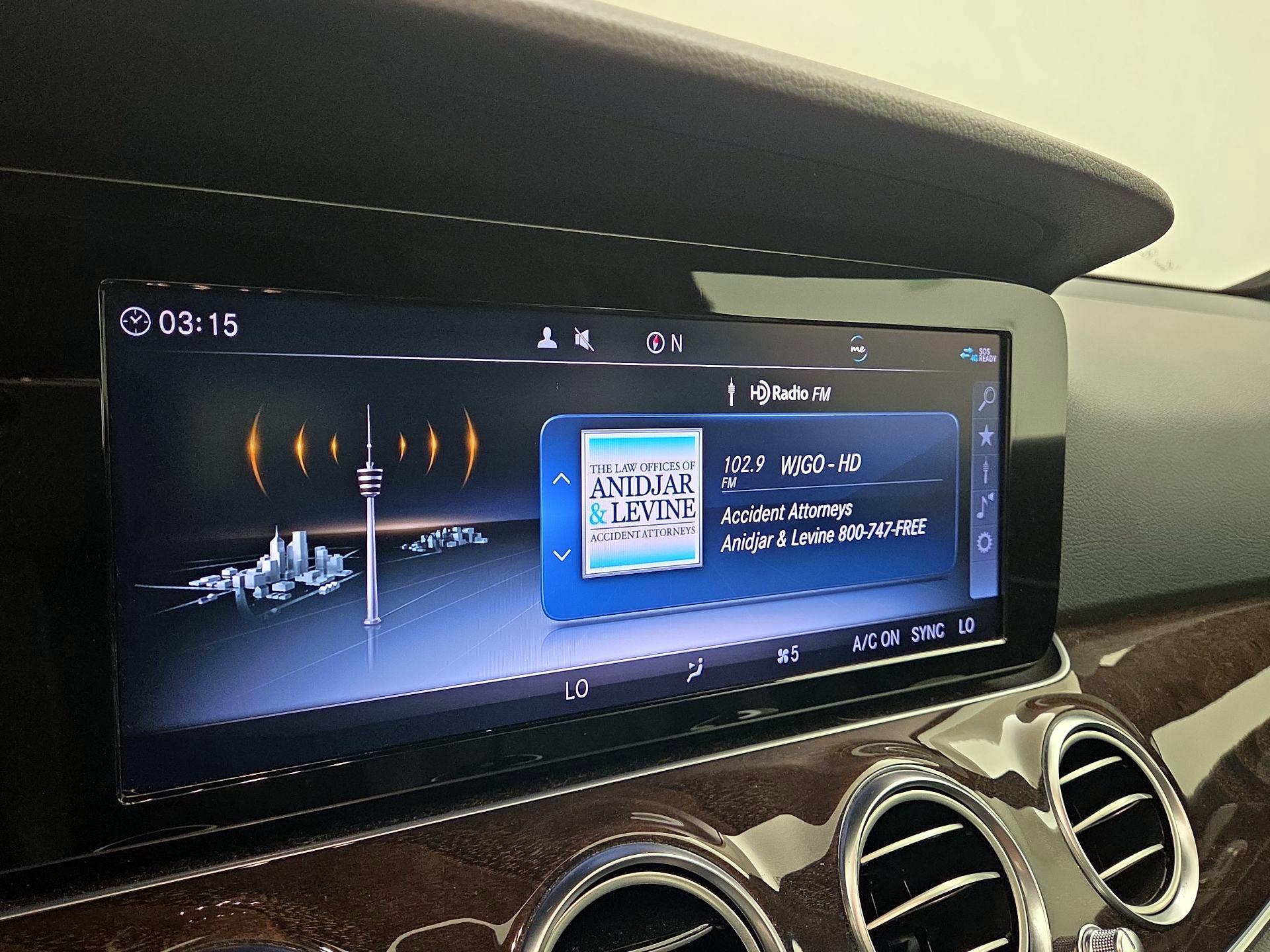Thumbnail: 2019 Mercedes-Benz E-Class - 16