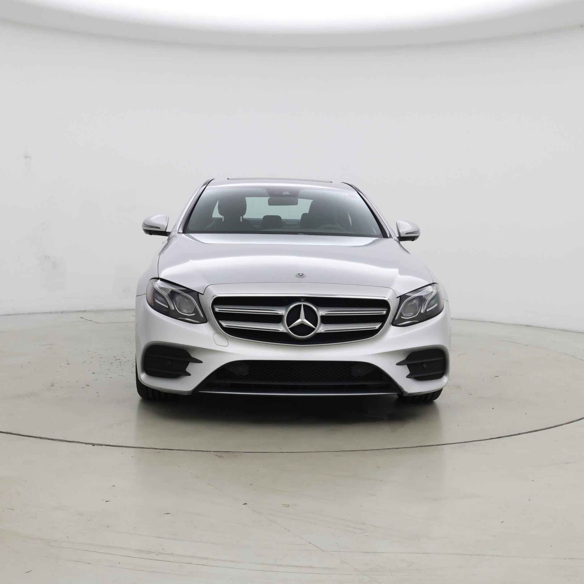Thumbnail: 2019 Mercedes-Benz E-Class - 5
