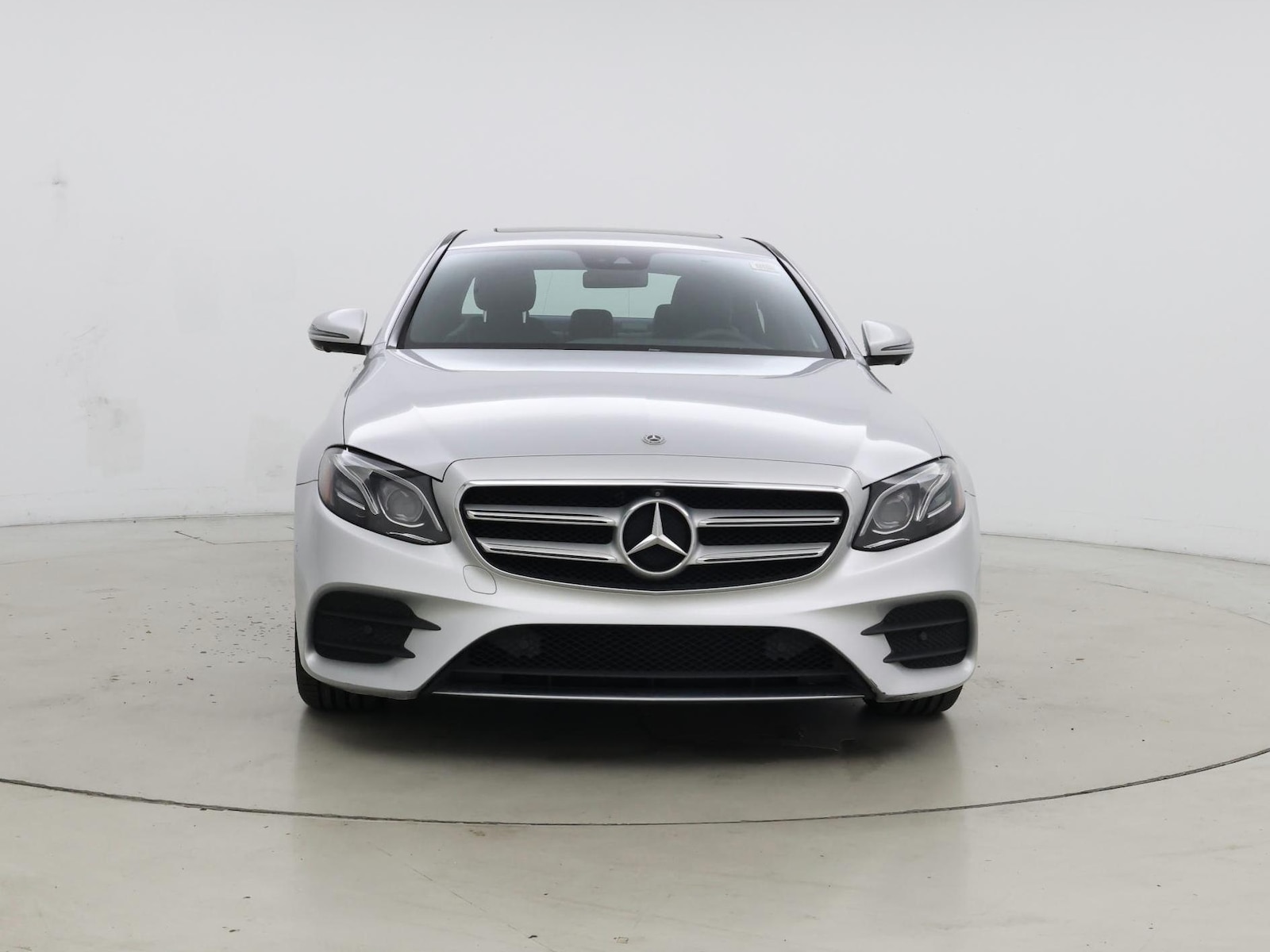 2019 Mercedes-Benz E-Class E300 - Photo 6