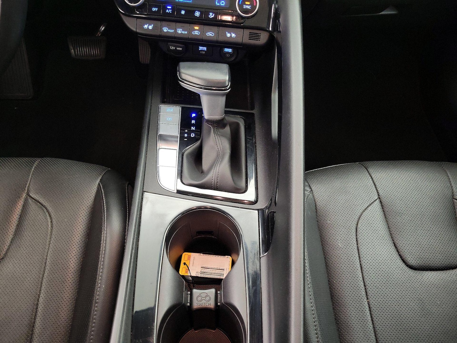 2023 Hyundai Elantra Limited - Photo 19