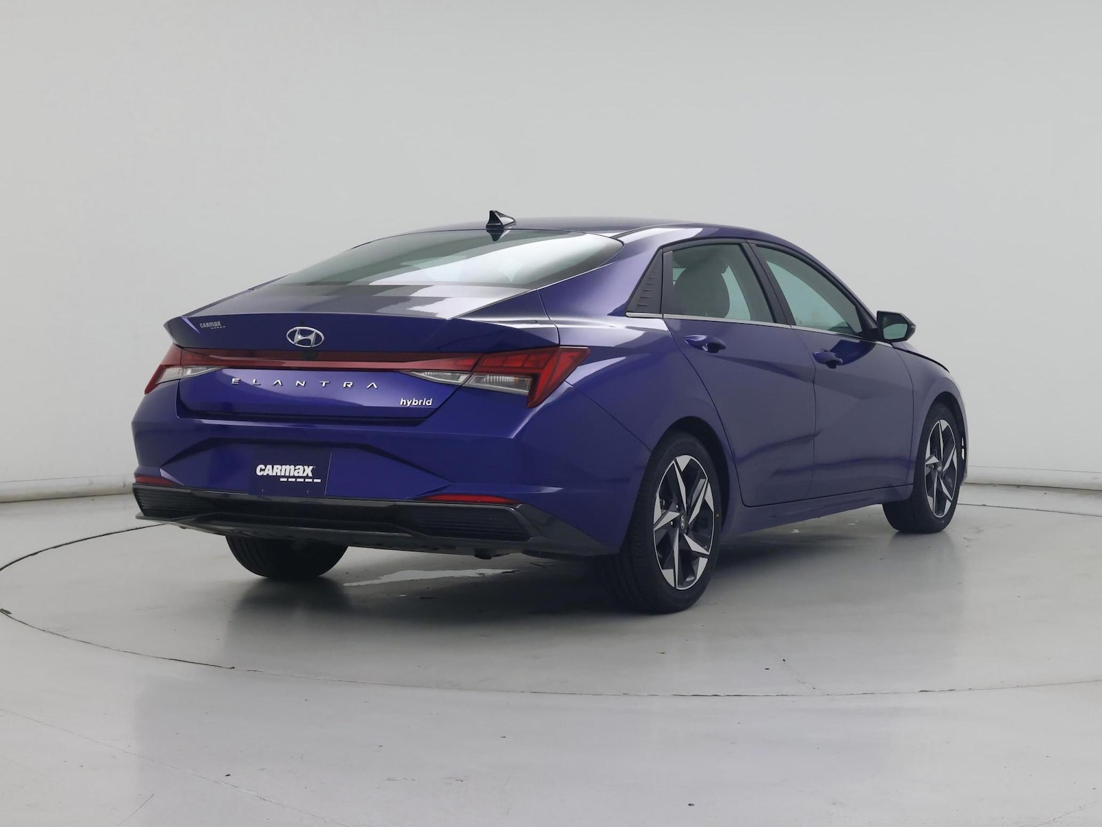 2023 Hyundai Elantra Limited - Photo 9