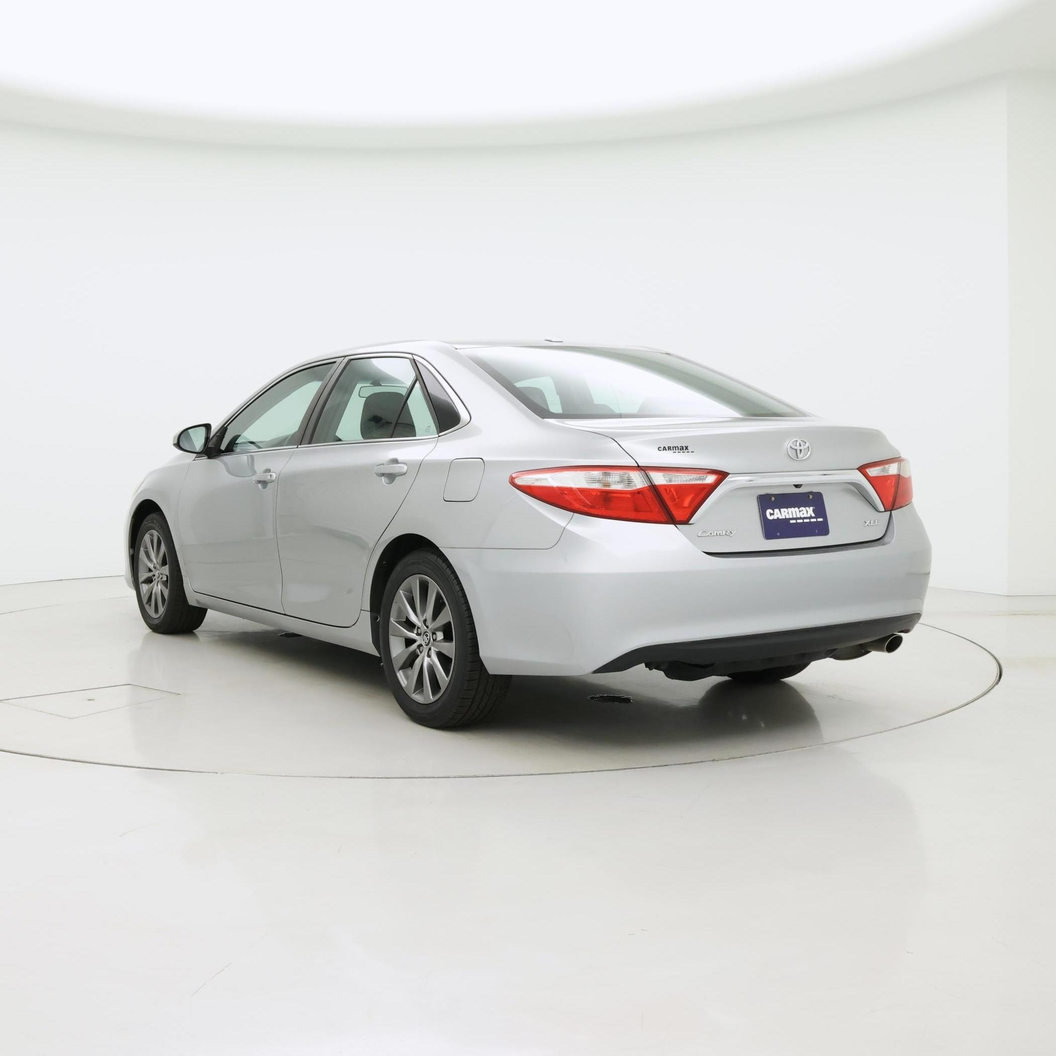 Thumbnail: 2015 Toyota Camry - 2