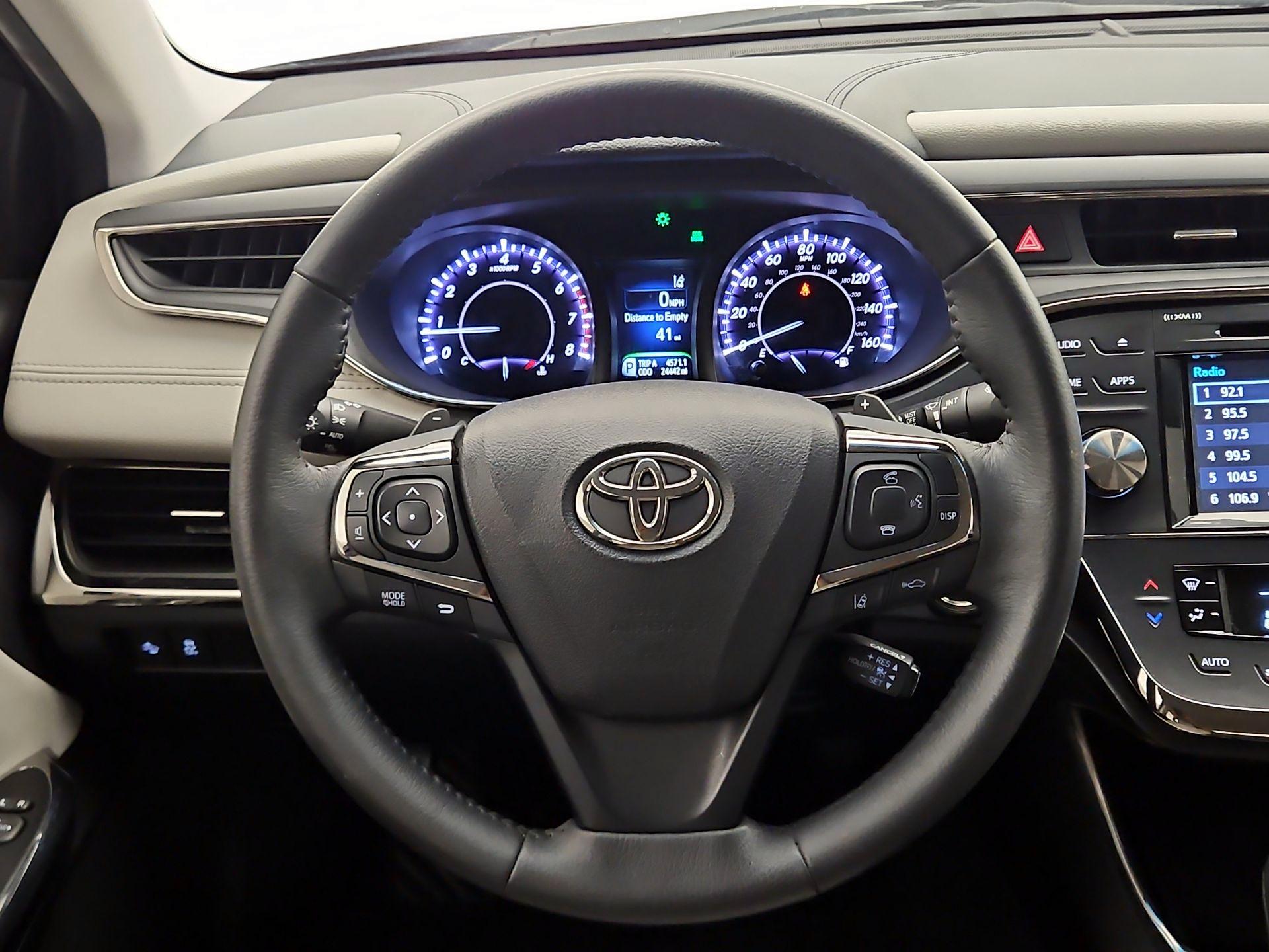 Thumbnail: 2018 Toyota Avalon - 10