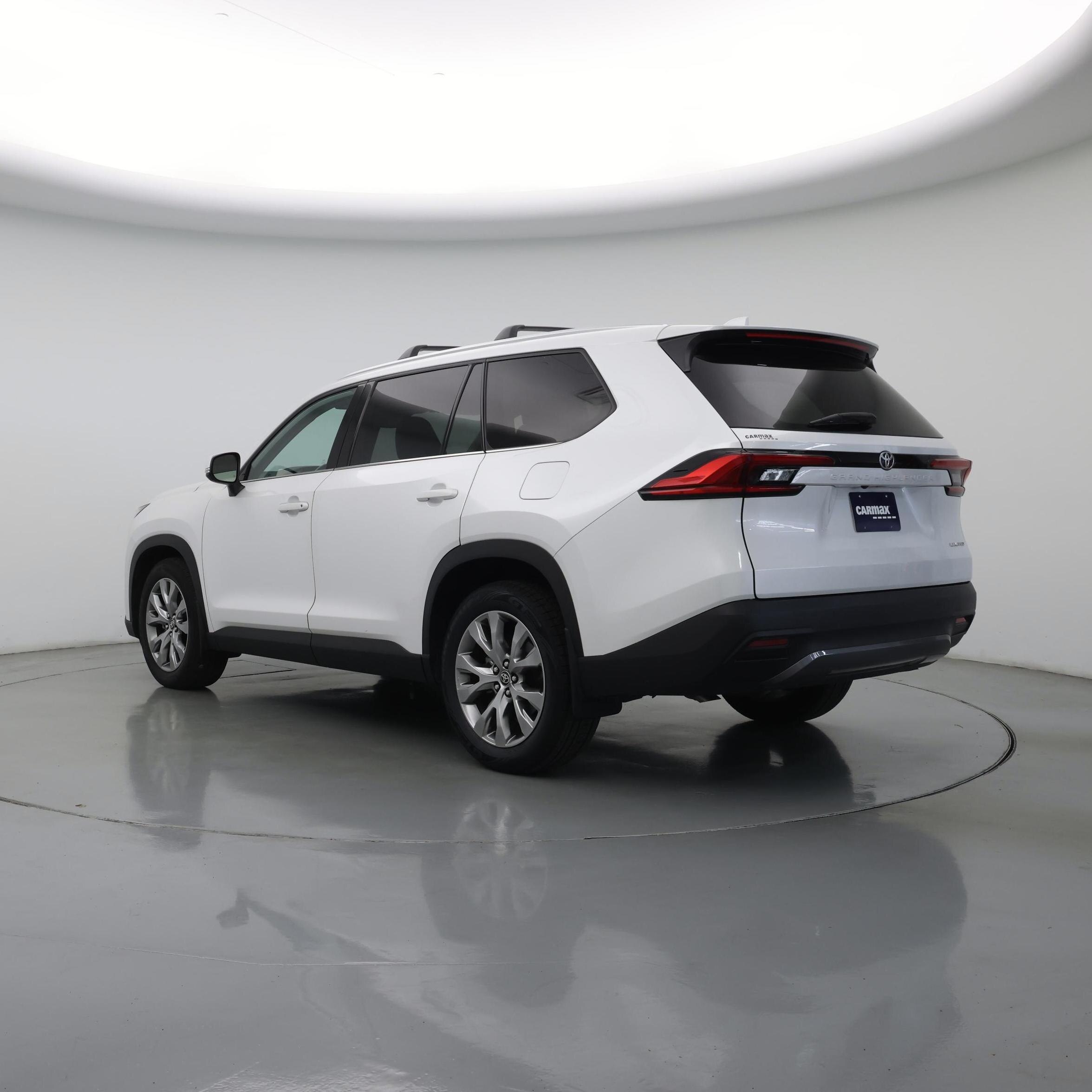 Thumbnail: 2024 Toyota Grand Highlander - 2
