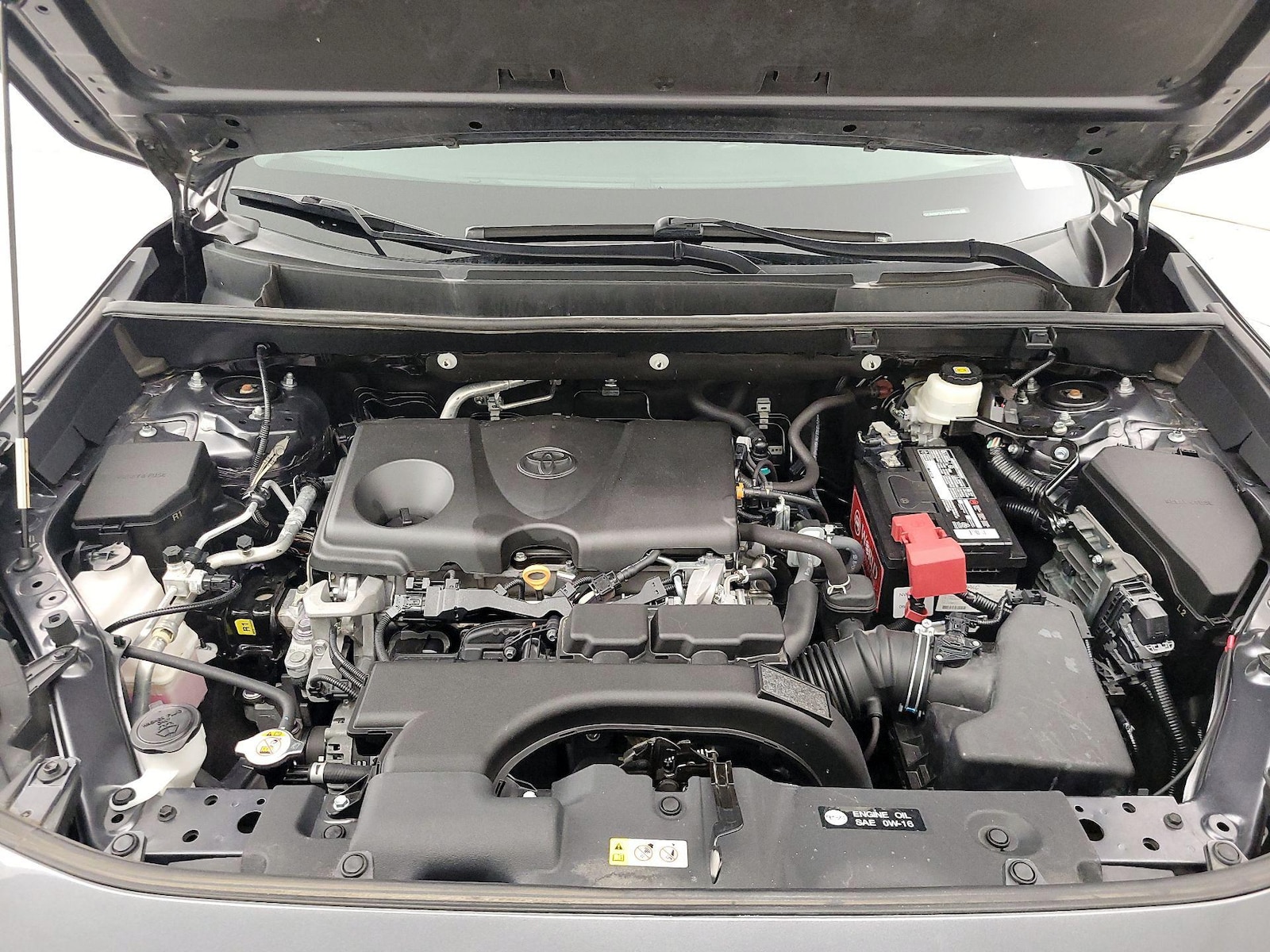 2020 Toyota RAV4 XLE - Photo 23