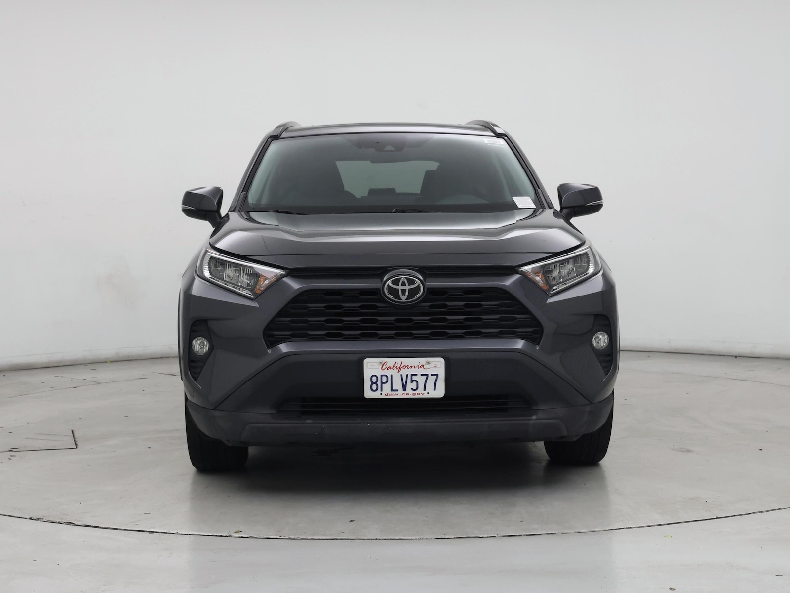 2020 Toyota RAV4 XLE - Photo 6