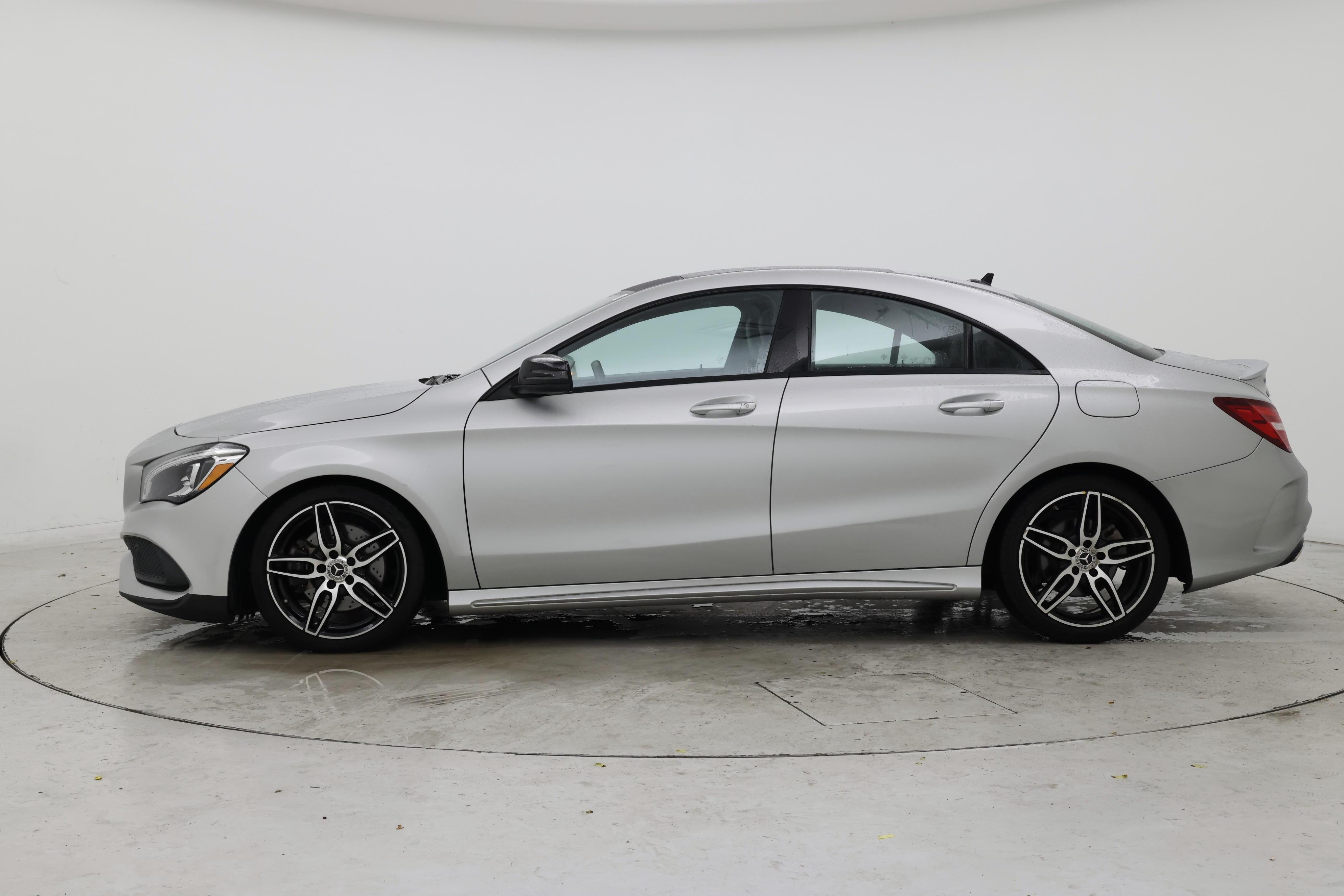 Thumbnail: 2019 Mercedes-Benz CLA - 3