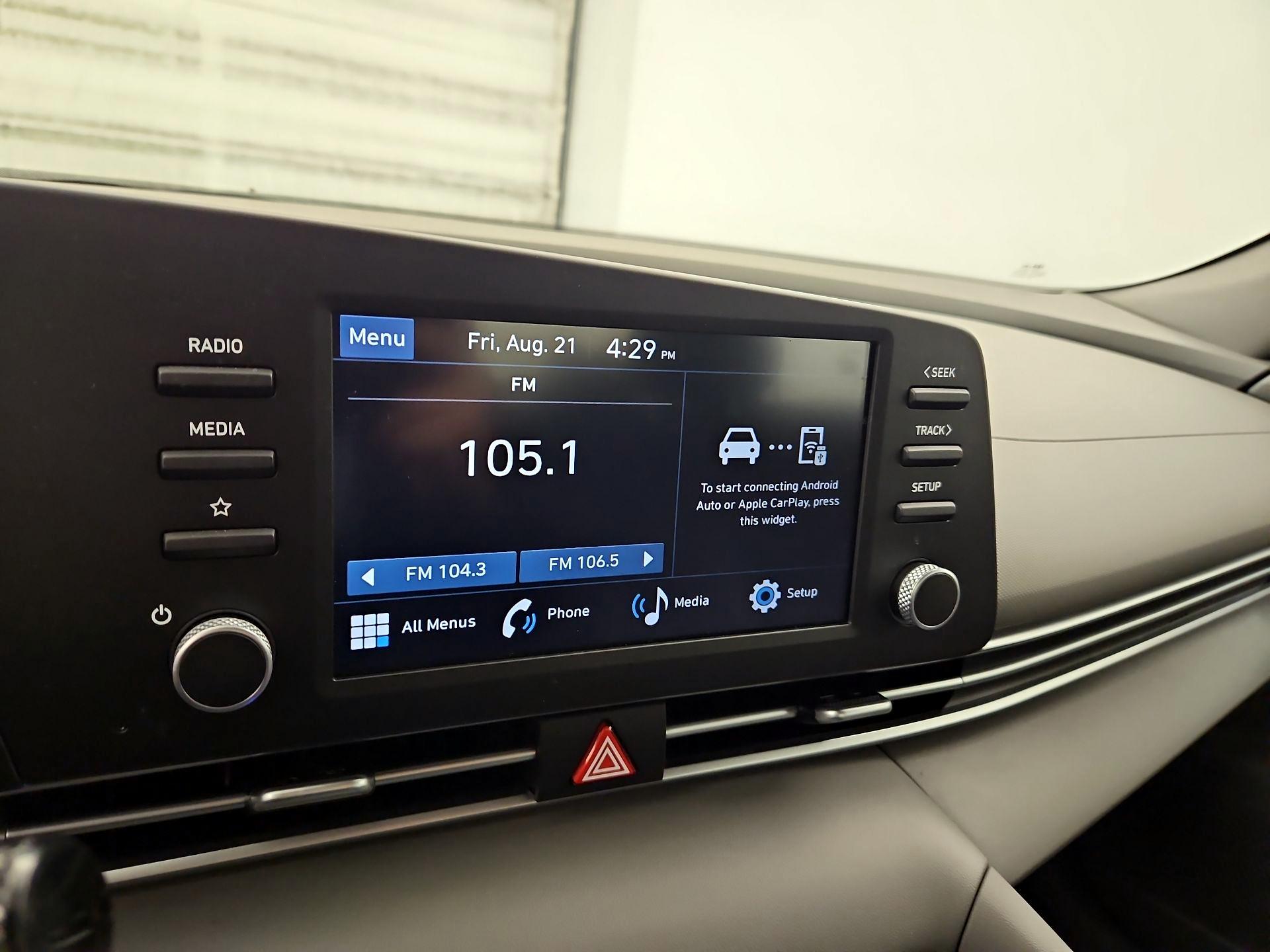Thumbnail: 2024 Hyundai Elantra - 15