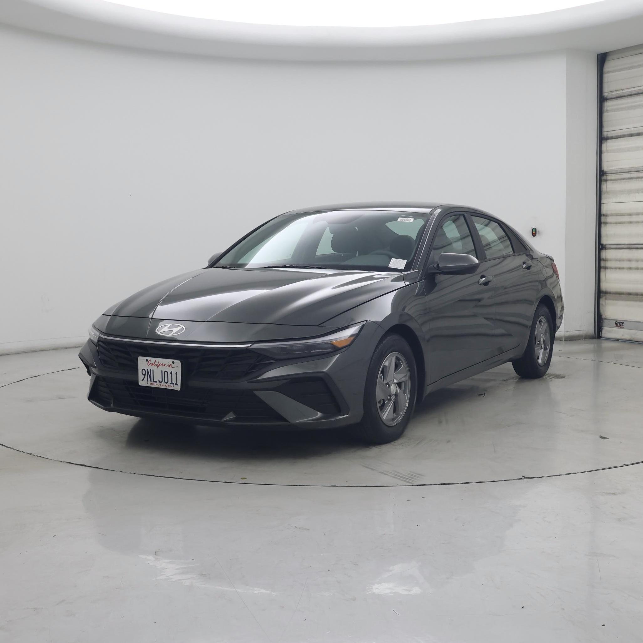 Thumbnail: 2024 Hyundai Elantra - 4