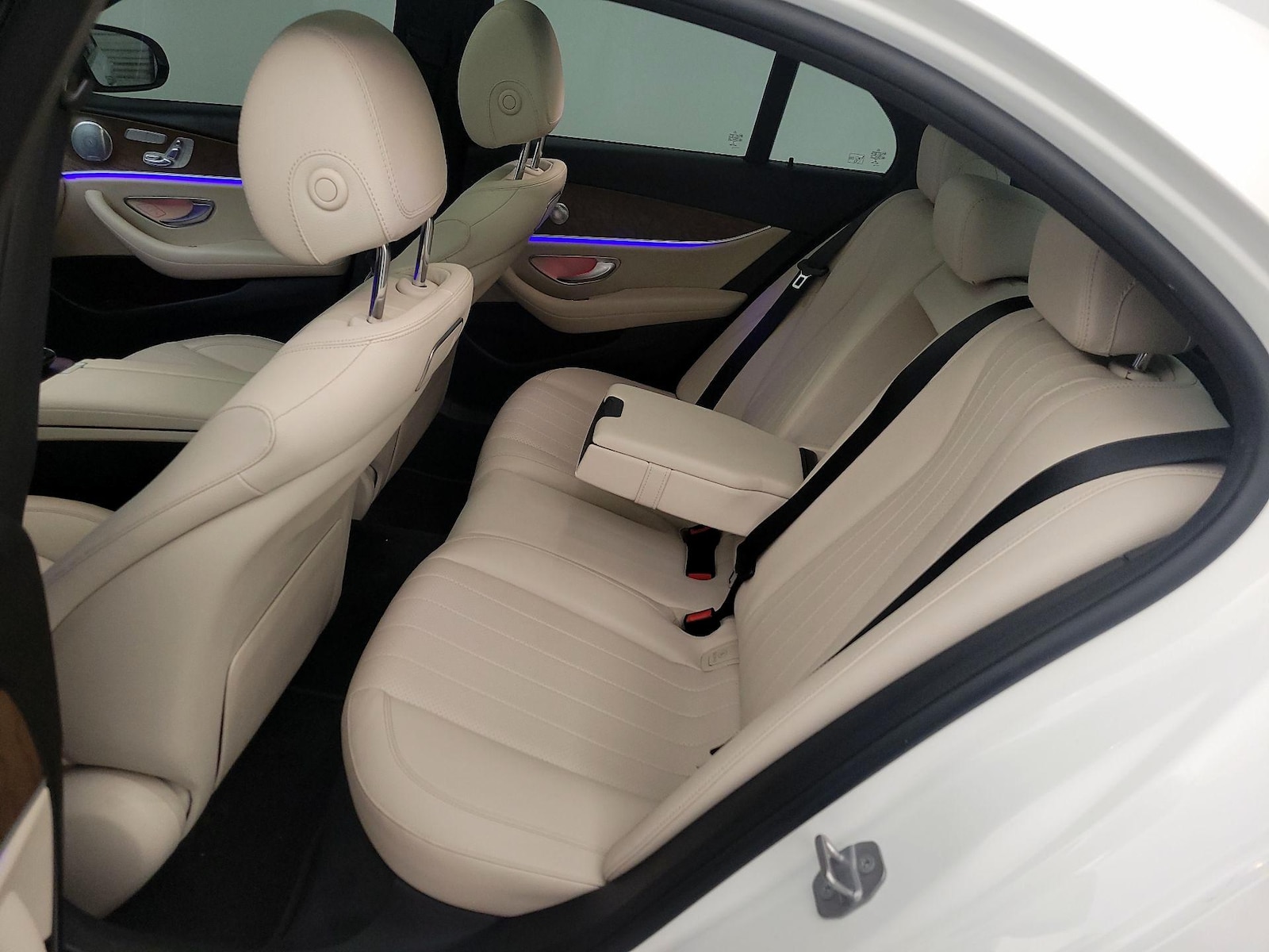 2018 Mercedes-Benz E-Class E300 - Photo 22