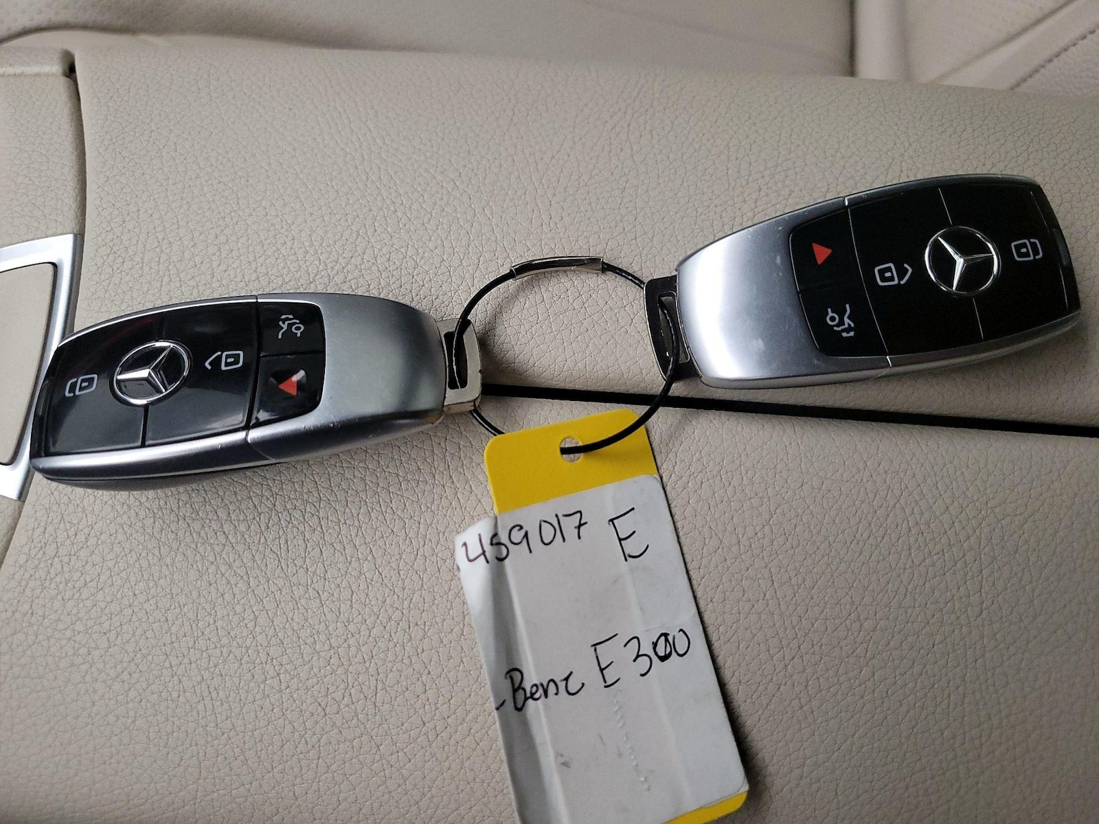 2018 Mercedes-Benz E-Class E300 - Photo 25