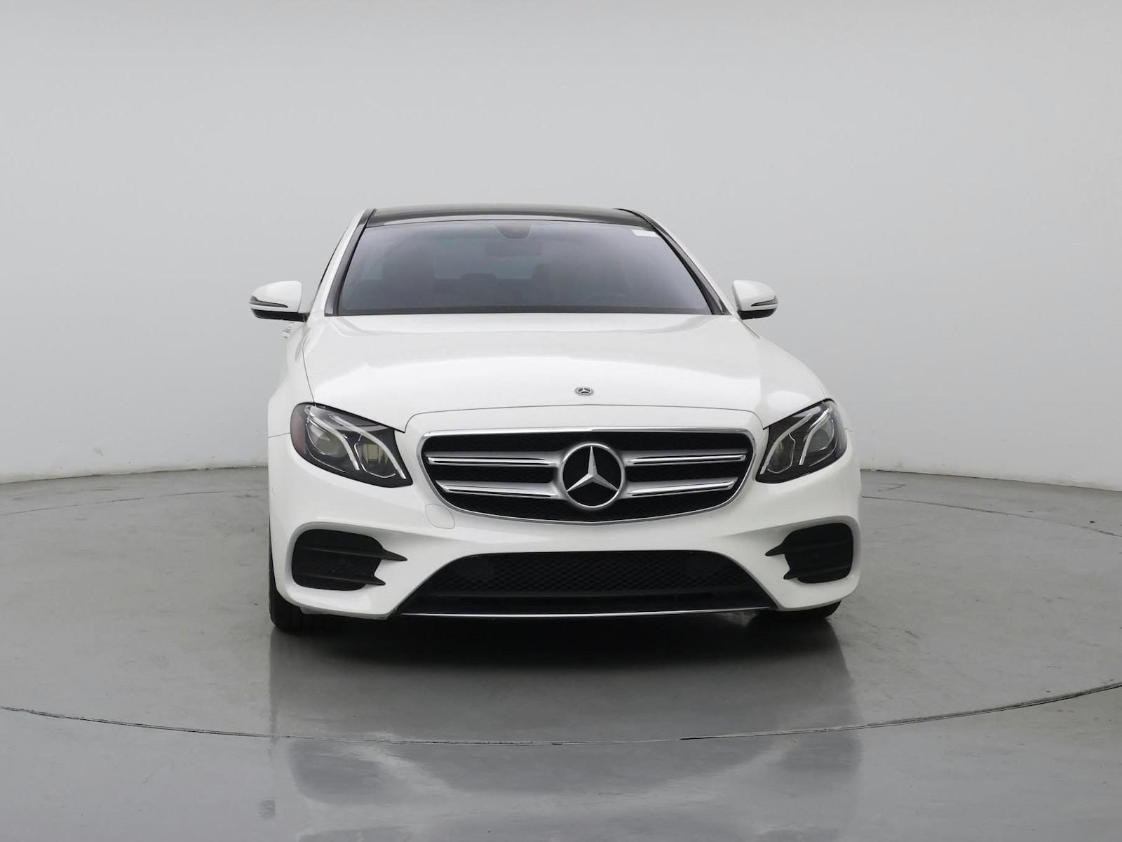 2018 Mercedes-Benz E-Class E300 - Photo 6