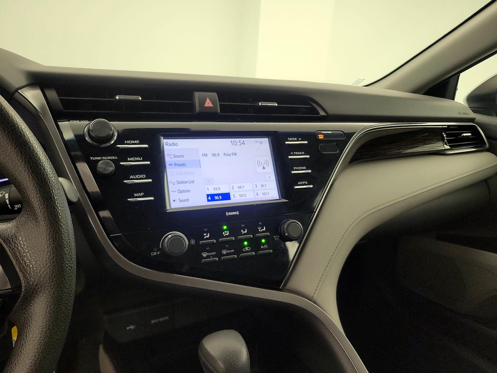Thumbnail: 2020 Toyota Camry - 15