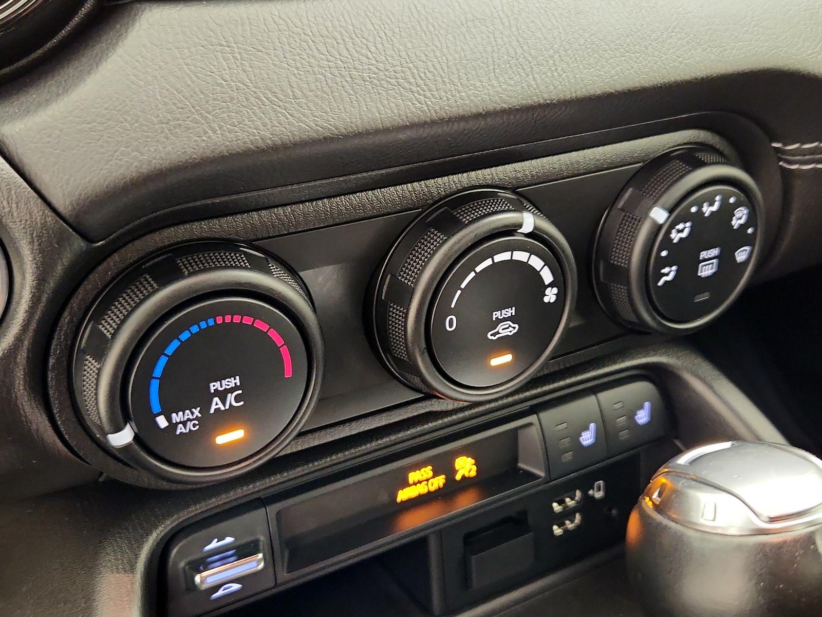 2021 Mazda MX-5 Miata RF Club - Photo 17