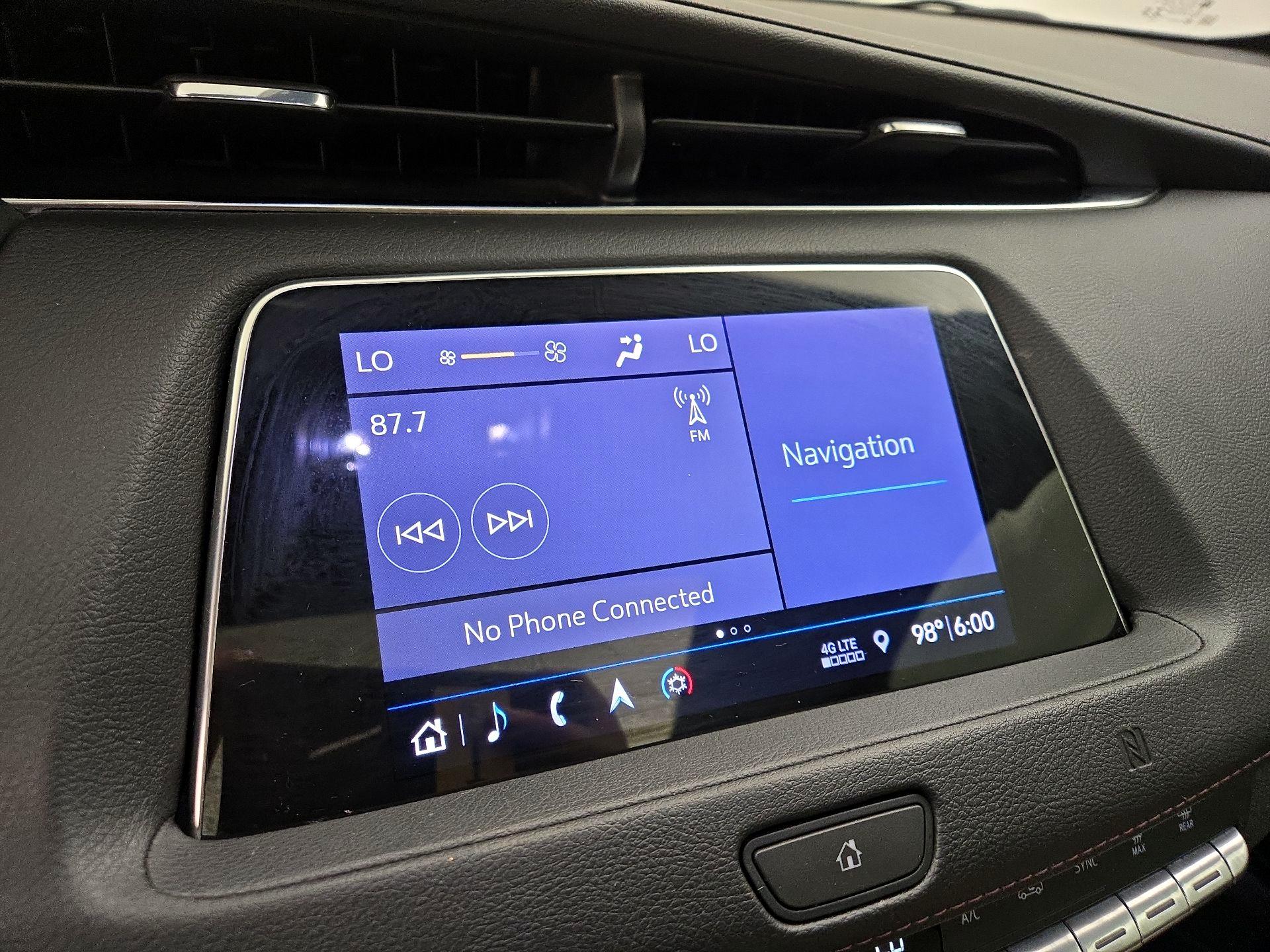 Thumbnail: 2019 Cadillac XT4 - 16