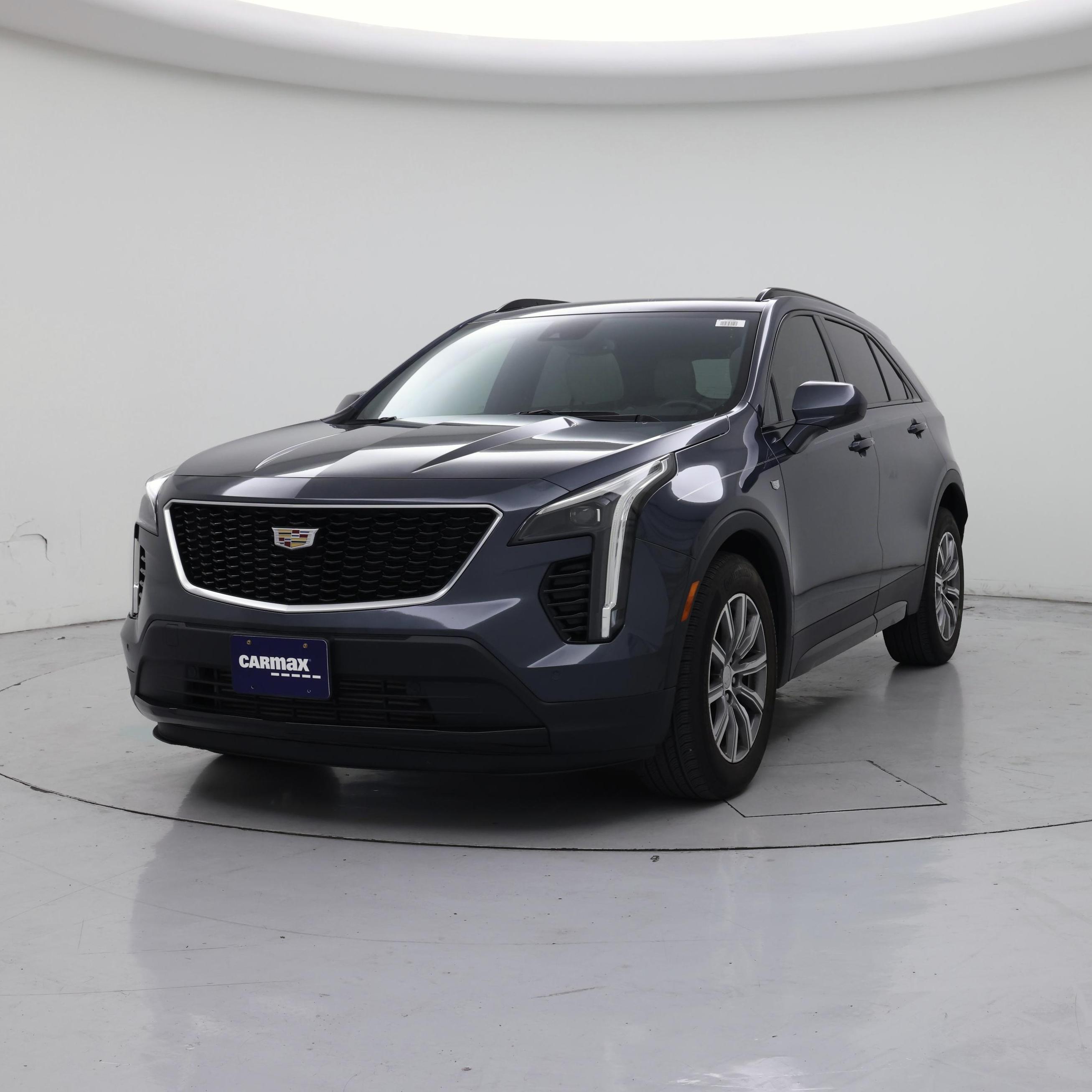 Thumbnail: 2019 Cadillac XT4 - 4