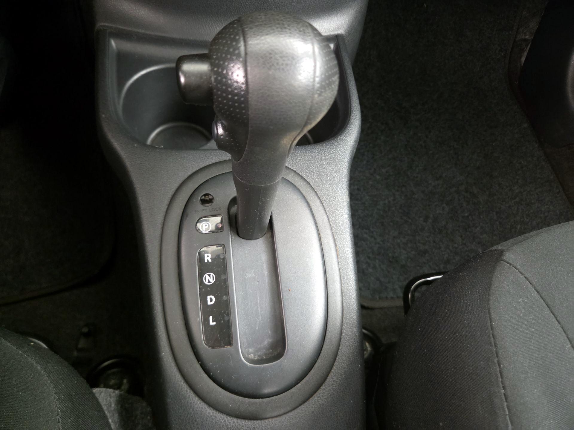 Thumbnail: 2014 Nissan Versa - 16