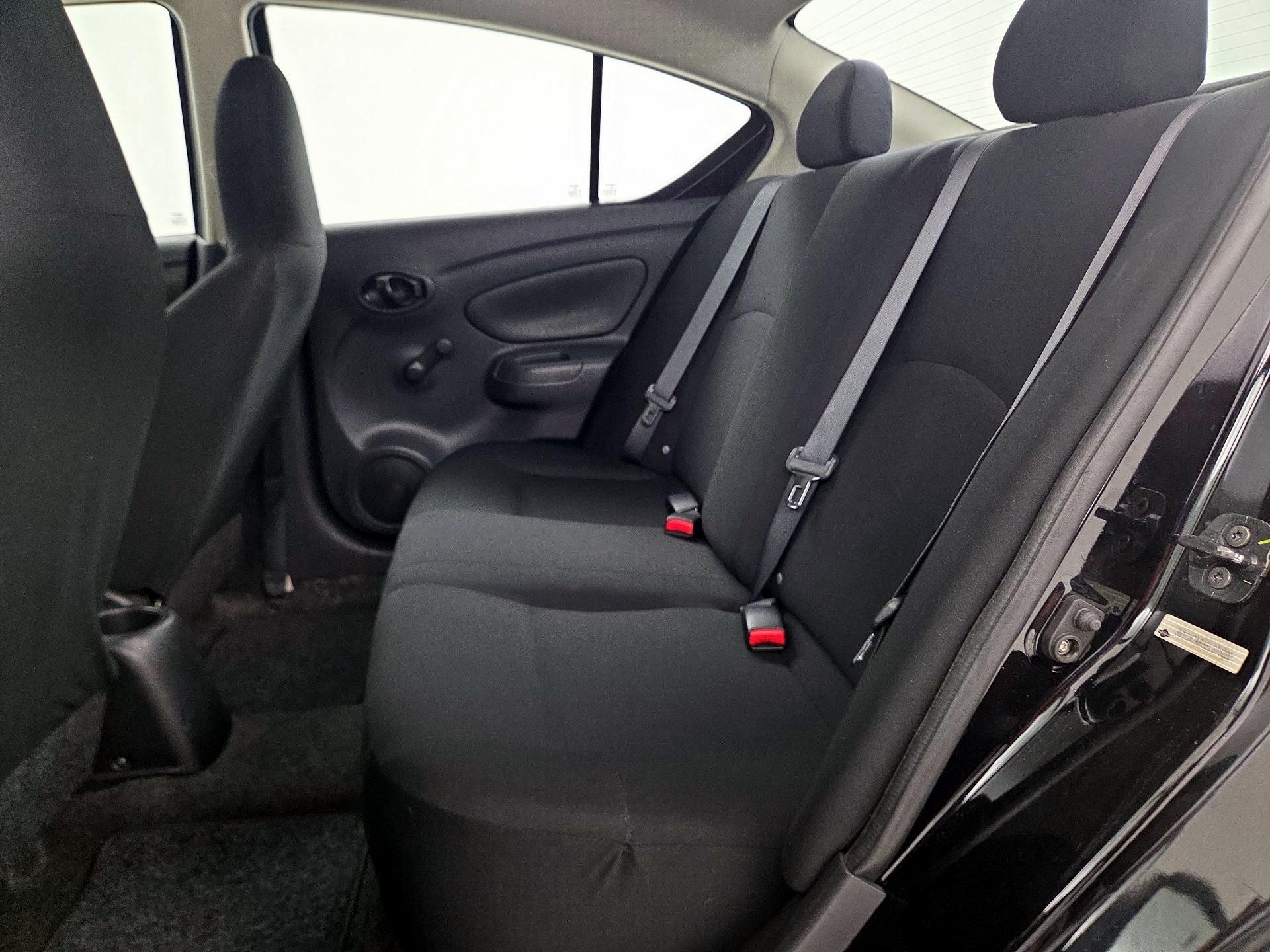 Thumbnail: 2014 Nissan Versa - 18