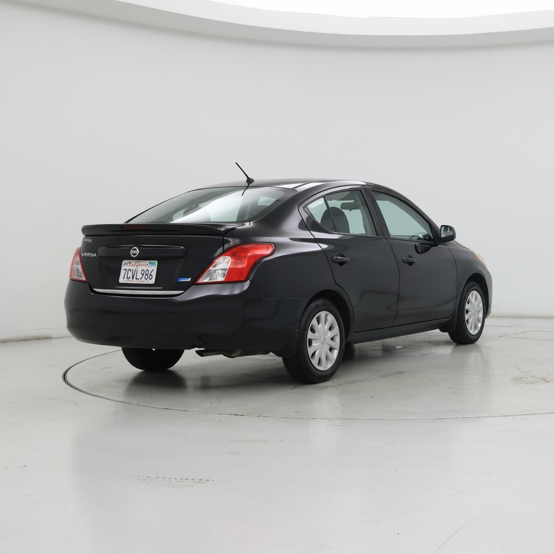 Thumbnail: 2014 Nissan Versa - 8