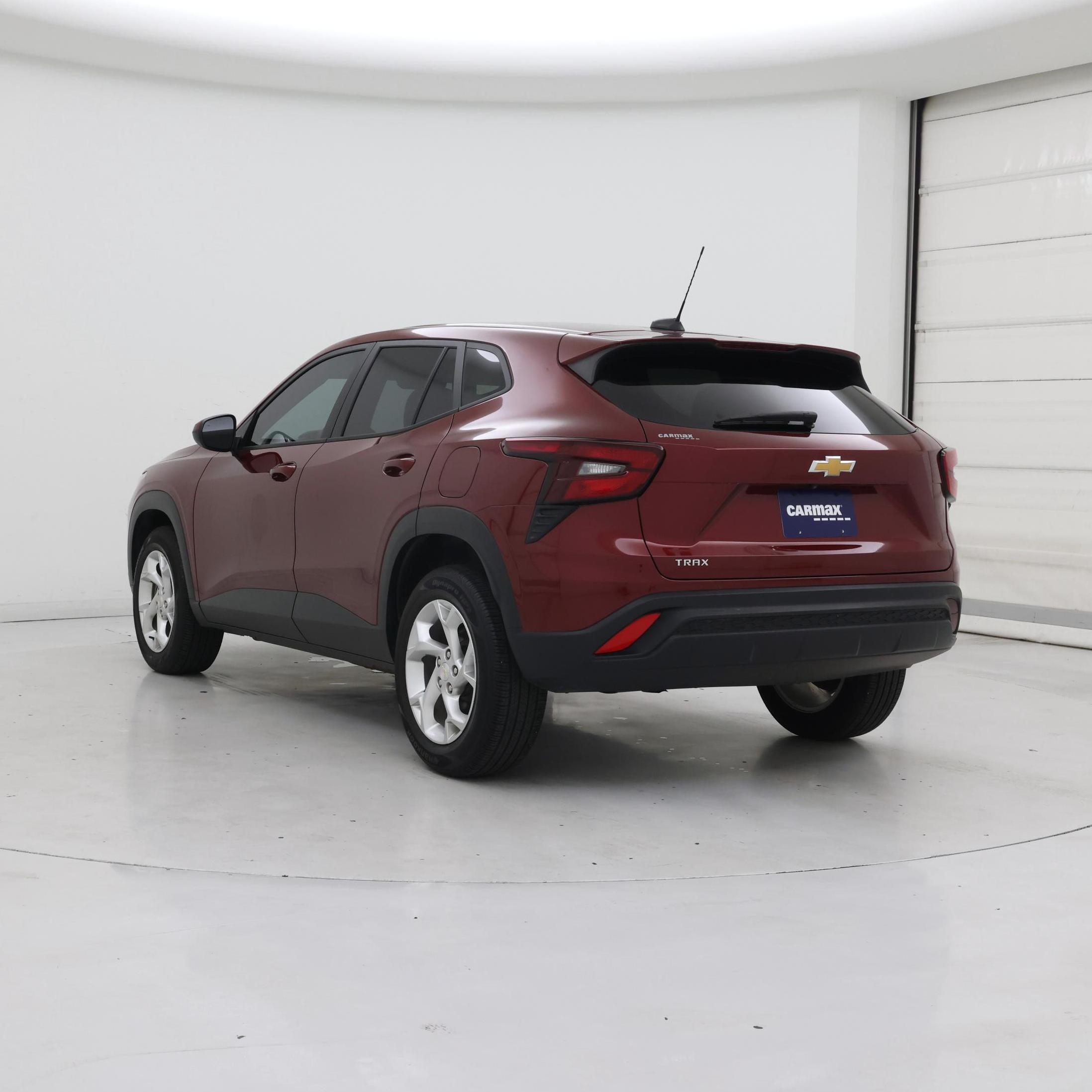 Thumbnail: 2024 Chevrolet Trax - 2