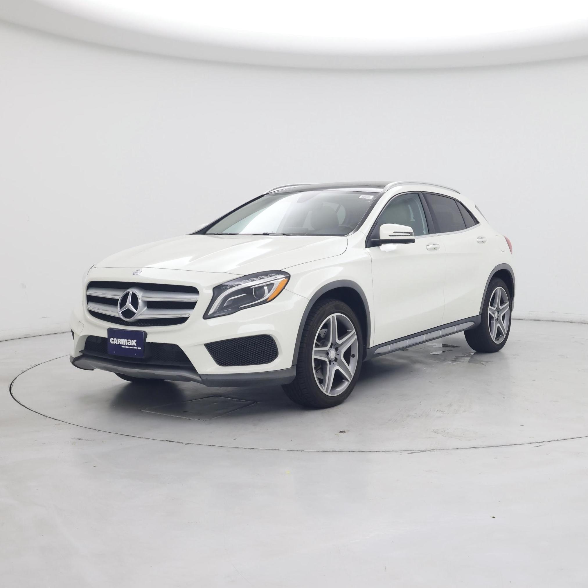 Thumbnail: 2017 Mercedes-Benz GLA - 4