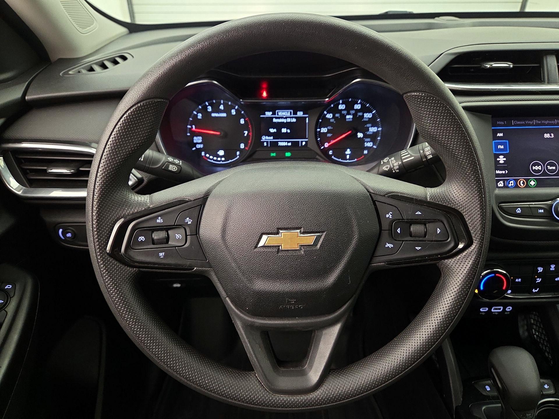 Thumbnail: 2022 Chevrolet TrailBlazer - 10