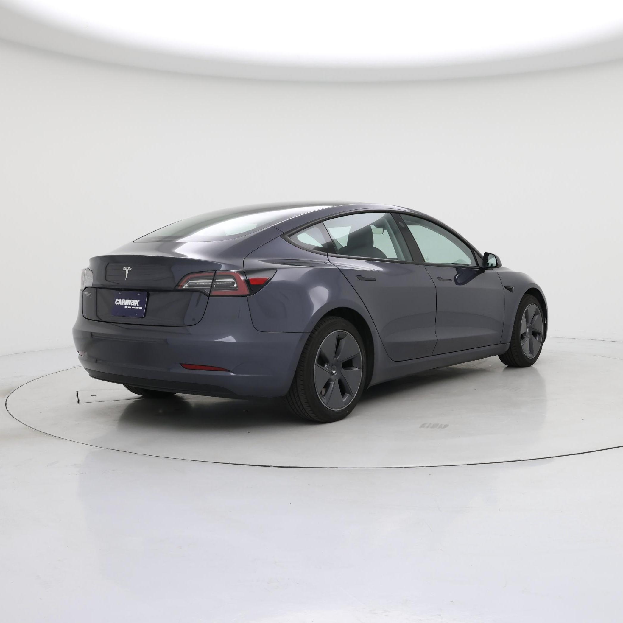 Thumbnail: 2023 Tesla Model 3 - 8
