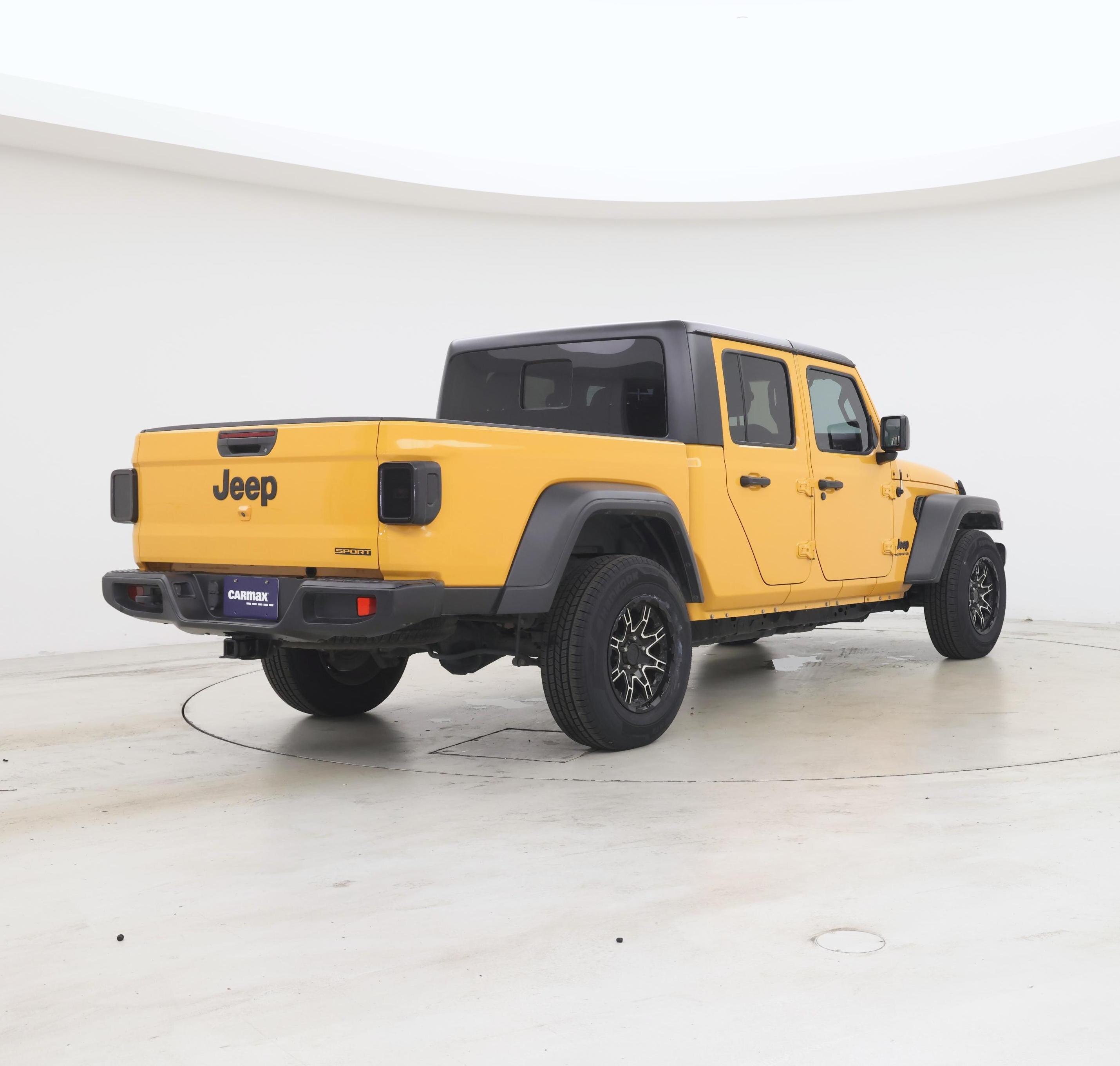 Thumbnail: 2021 Jeep Gladiator - 8