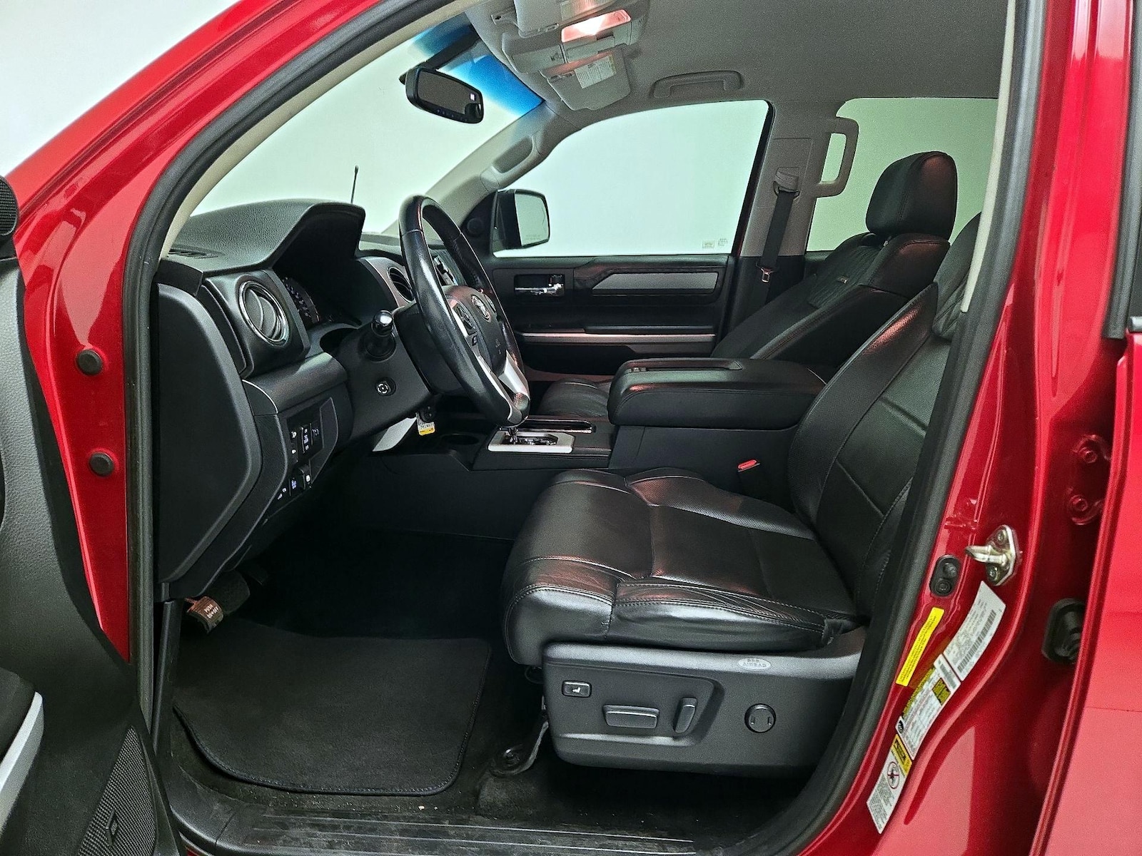 2017 Toyota Tundra Platinum - Photo 12