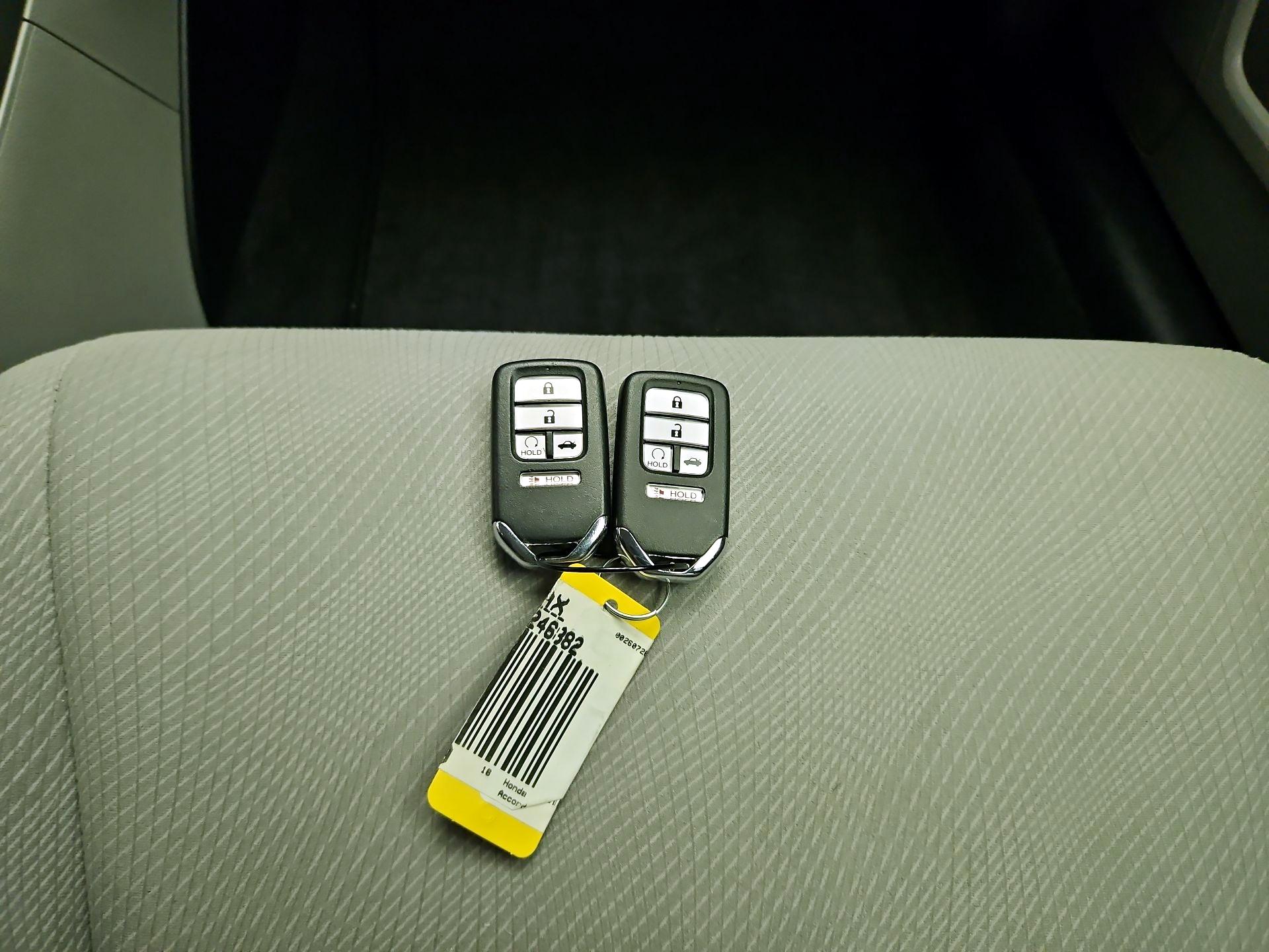 Thumbnail: 2016 Honda Accord - 20