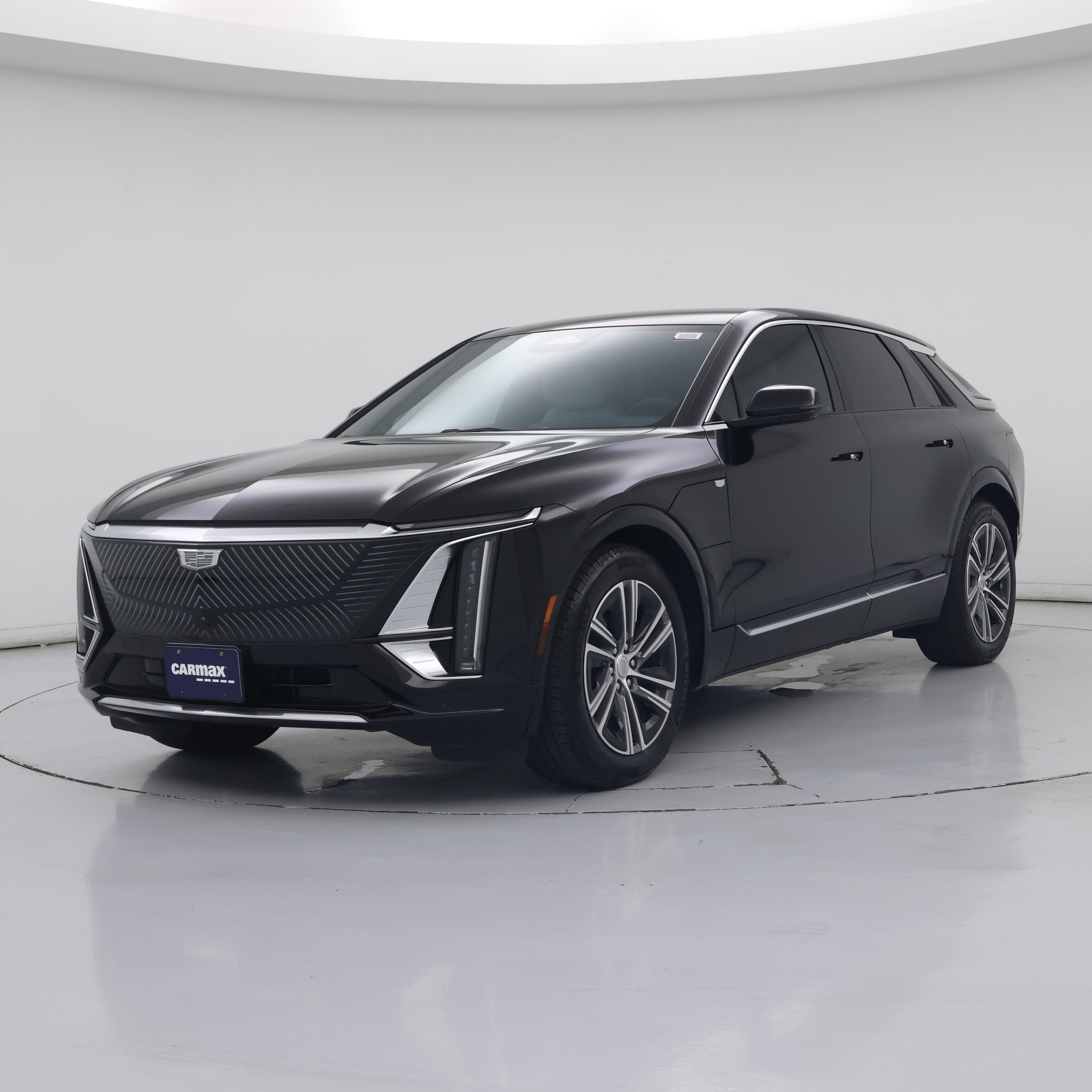 Thumbnail: 2024 Cadillac Lyriq - 4