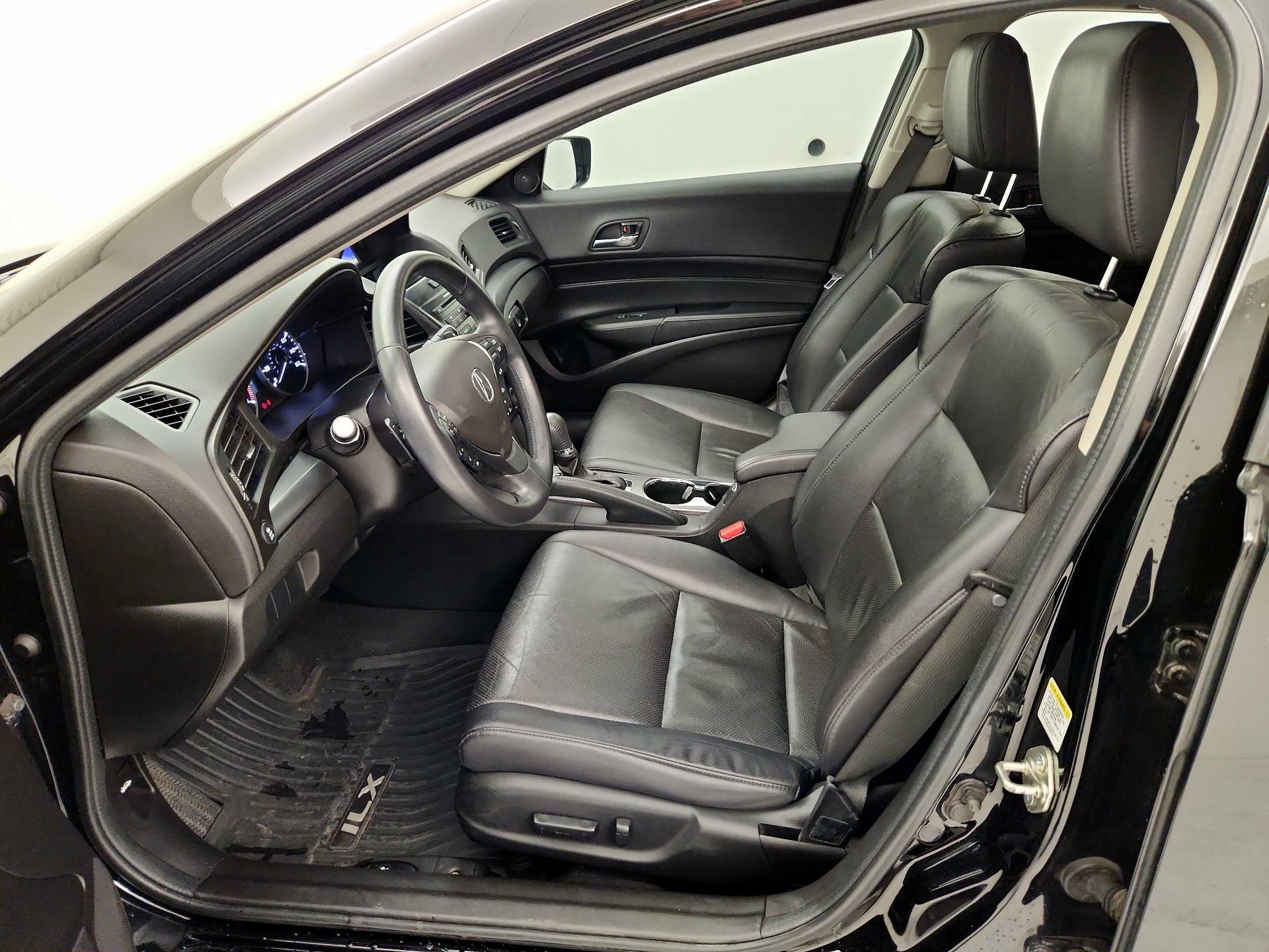 Thumbnail: 2015 Acura ILX - 11