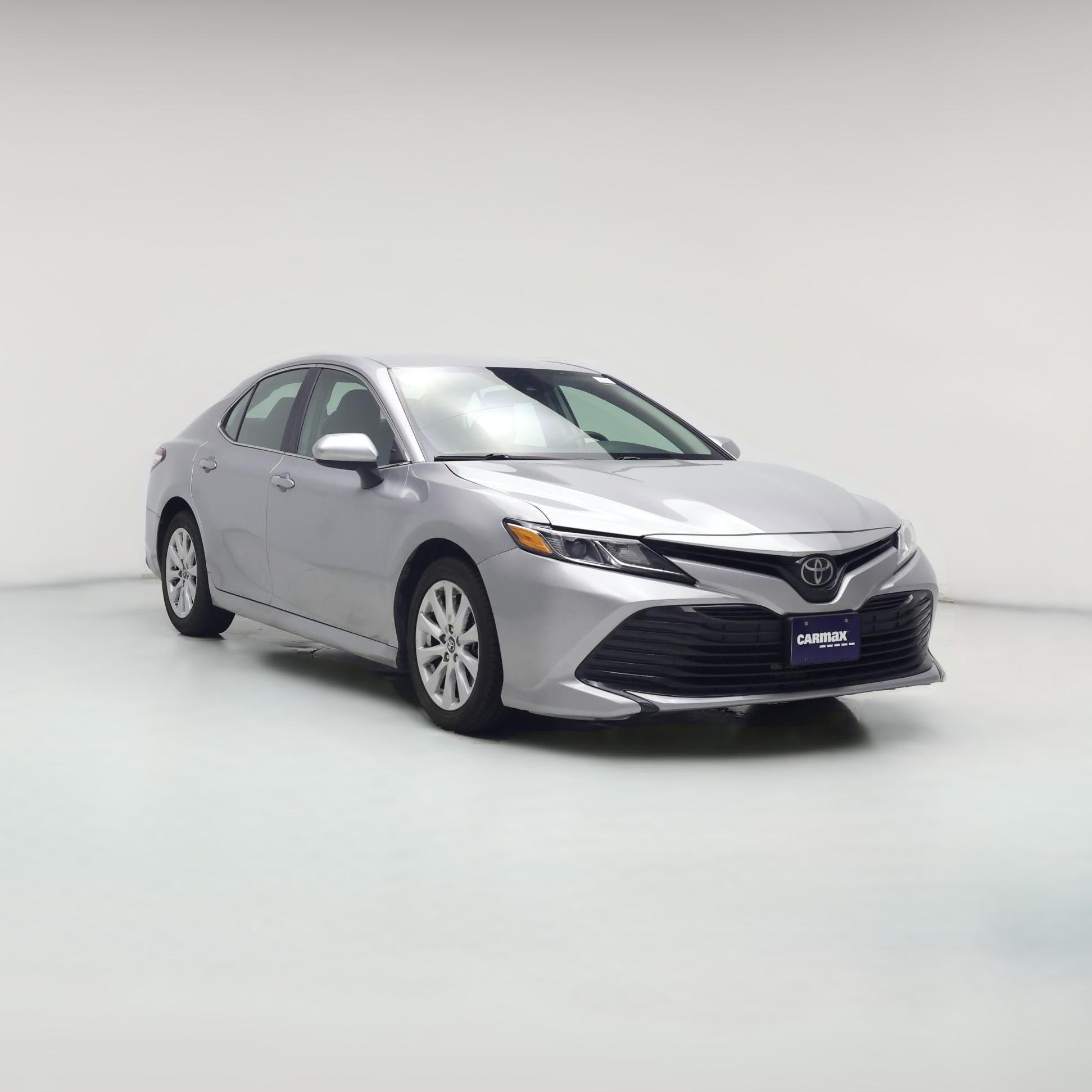 Thumbnail: 2019 Toyota Camry - 1