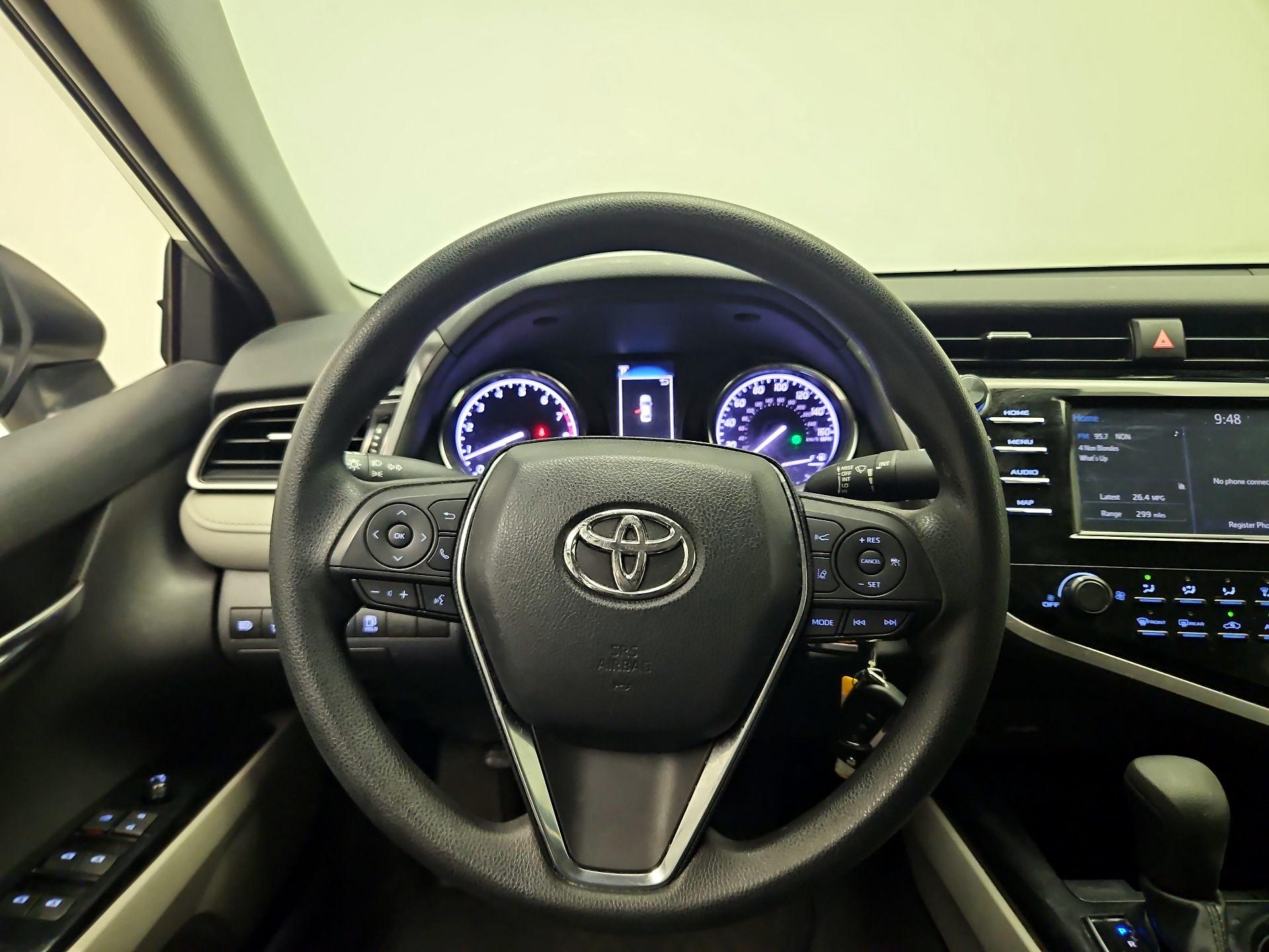 Thumbnail: 2019 Toyota Camry - 10