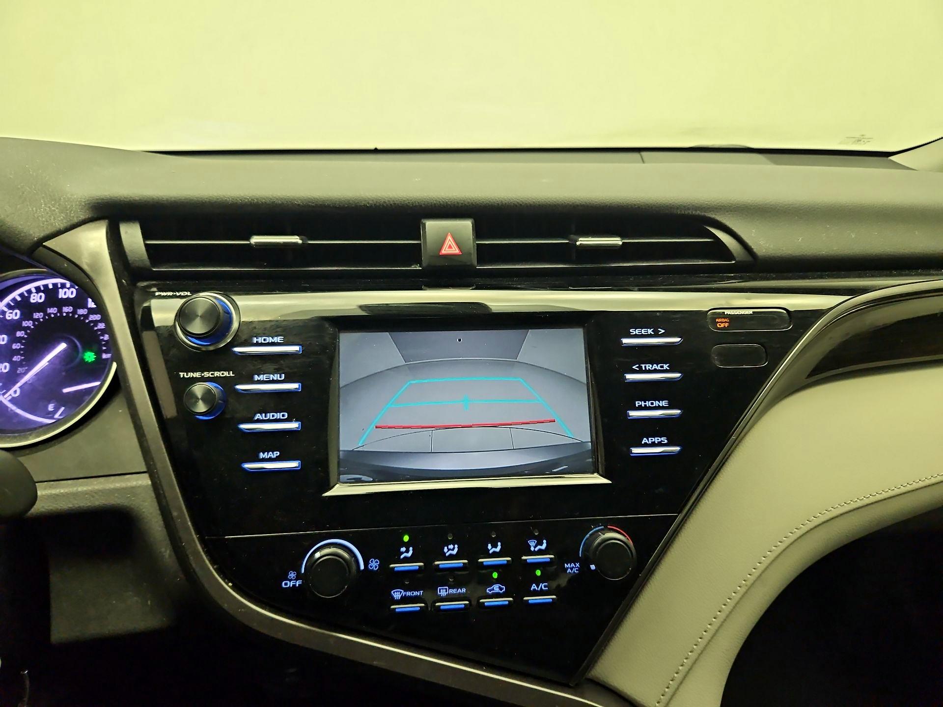 Thumbnail: 2019 Toyota Camry - 13