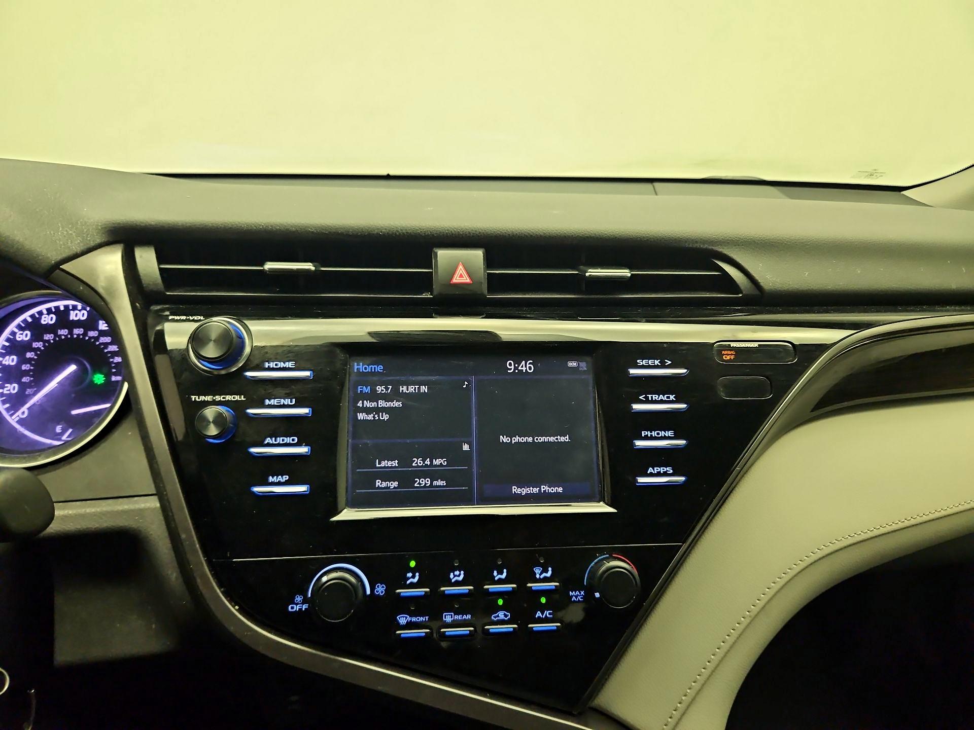 Thumbnail: 2019 Toyota Camry - 14