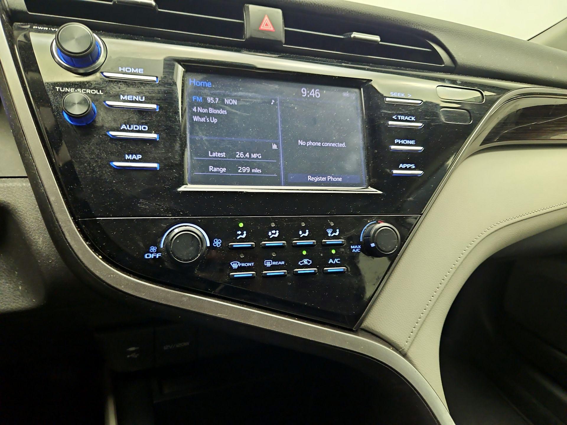 Thumbnail: 2019 Toyota Camry - 15