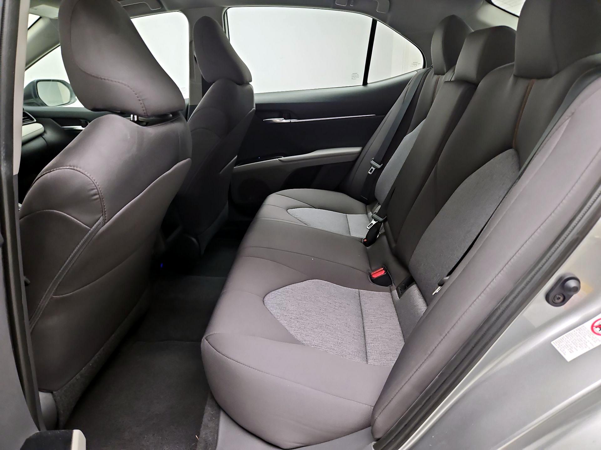 Thumbnail: 2019 Toyota Camry - 17