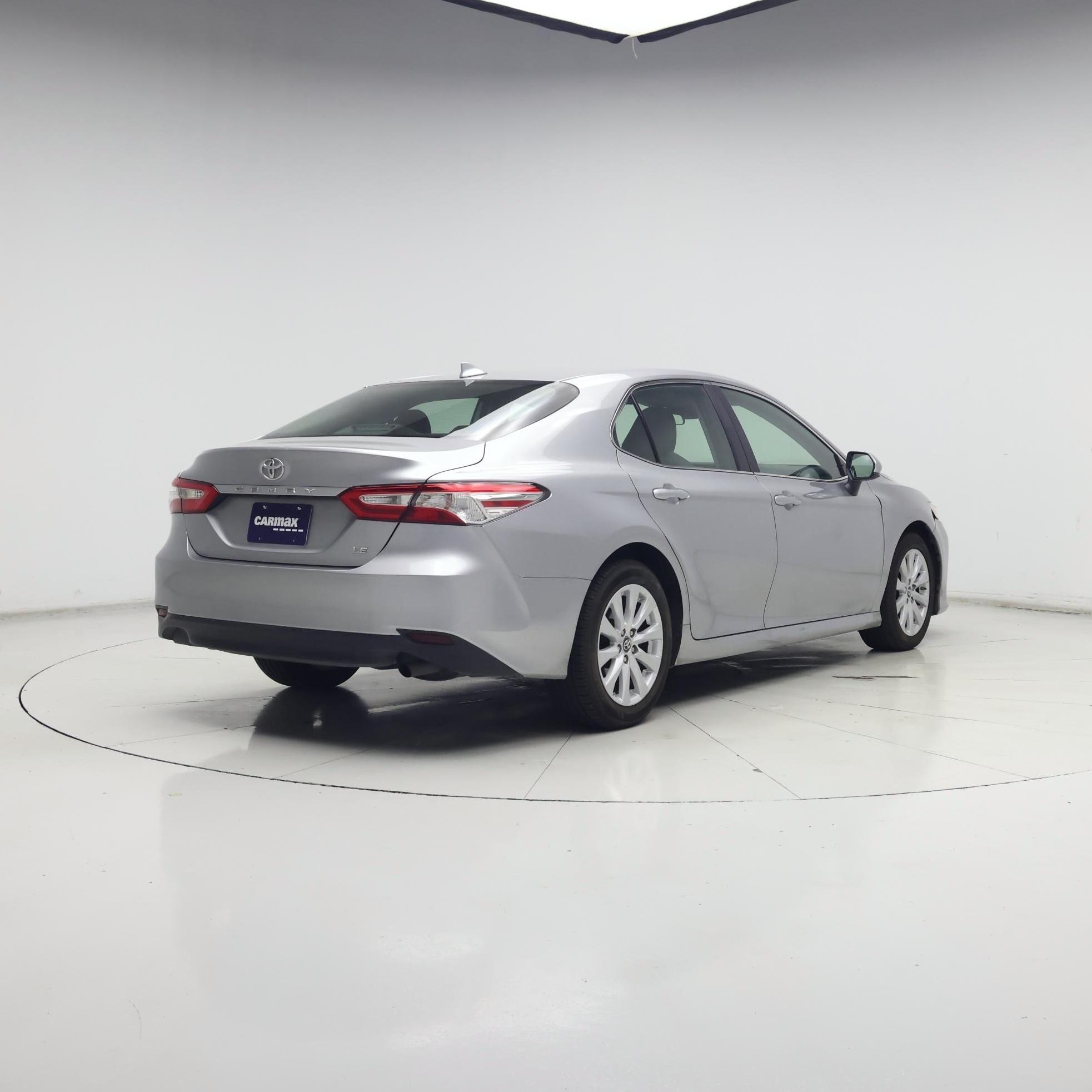 Thumbnail: 2019 Toyota Camry - 8