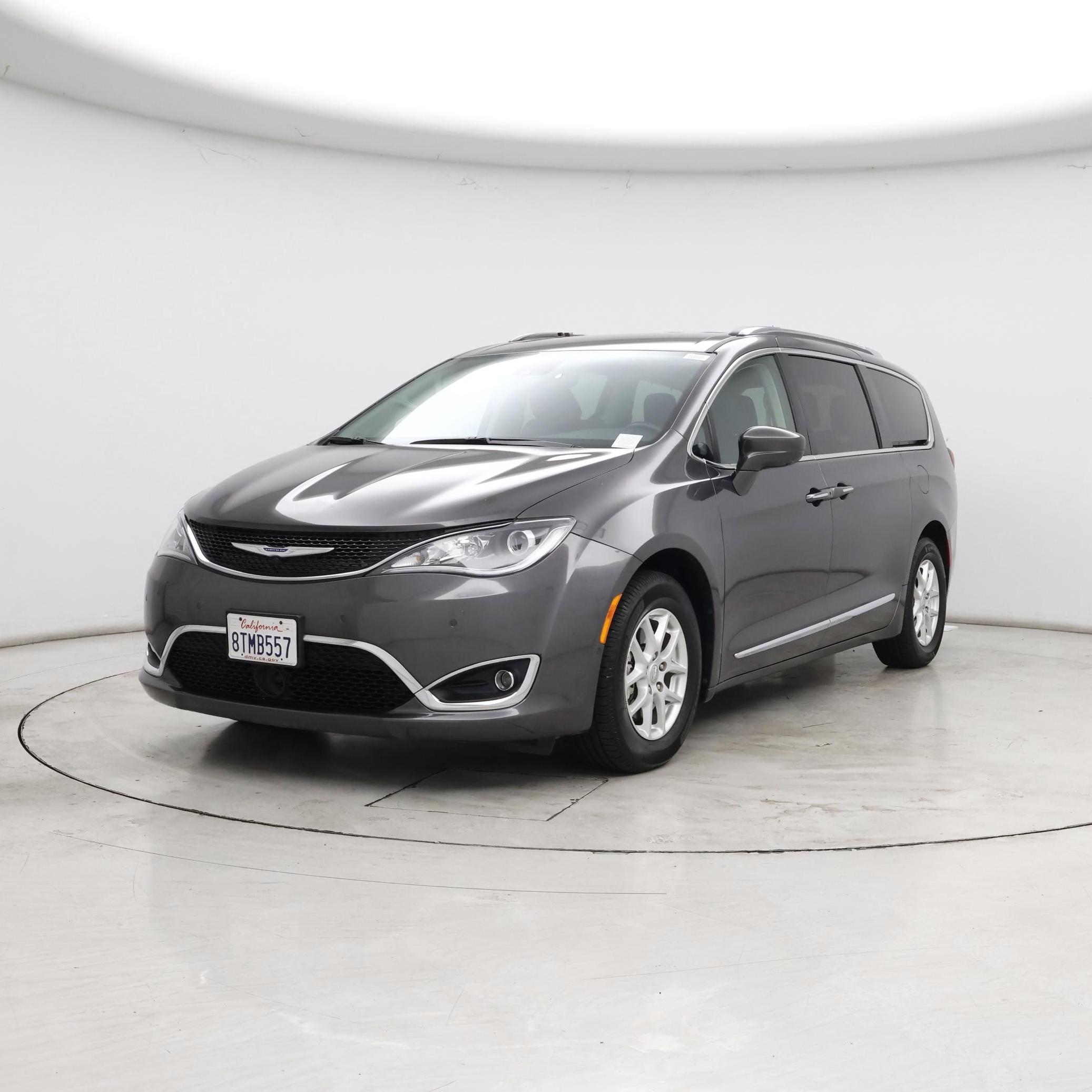 Thumbnail: 2020 Chrysler Pacifica - 4