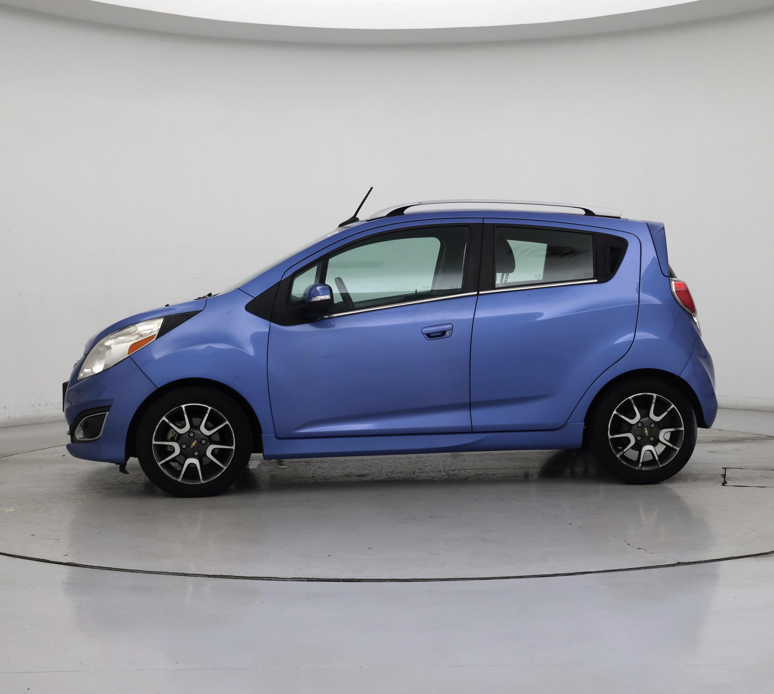 Thumbnail: 2014 Chevrolet Spark - 3