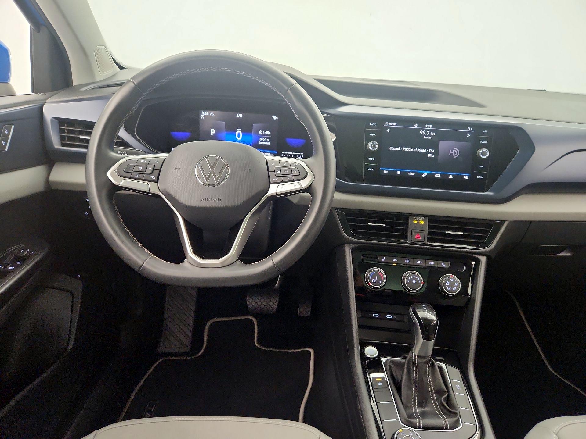 Thumbnail: 2023 Volkswagen Taos - 10
