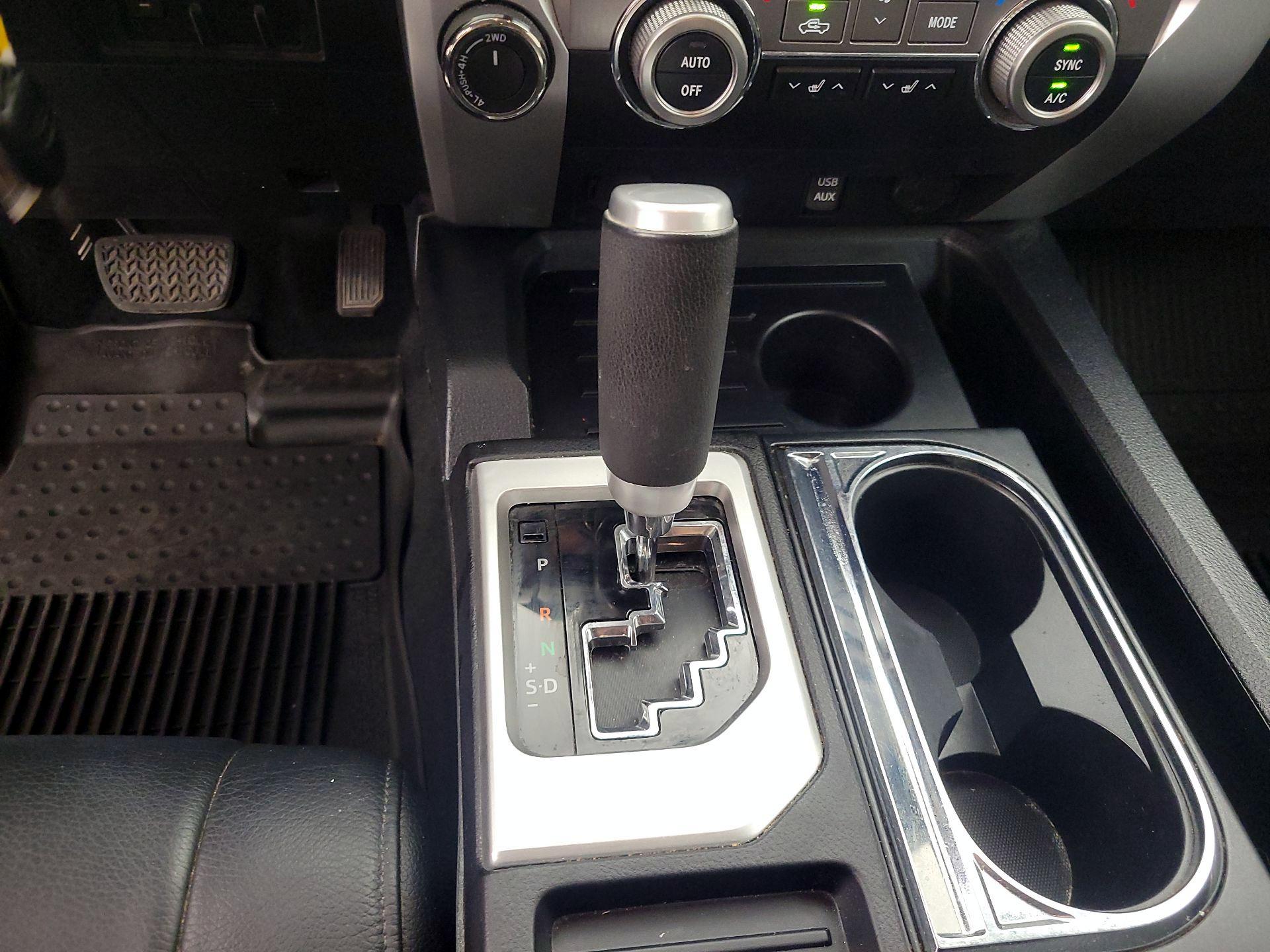 Thumbnail: 2019 Toyota Tundra - 17