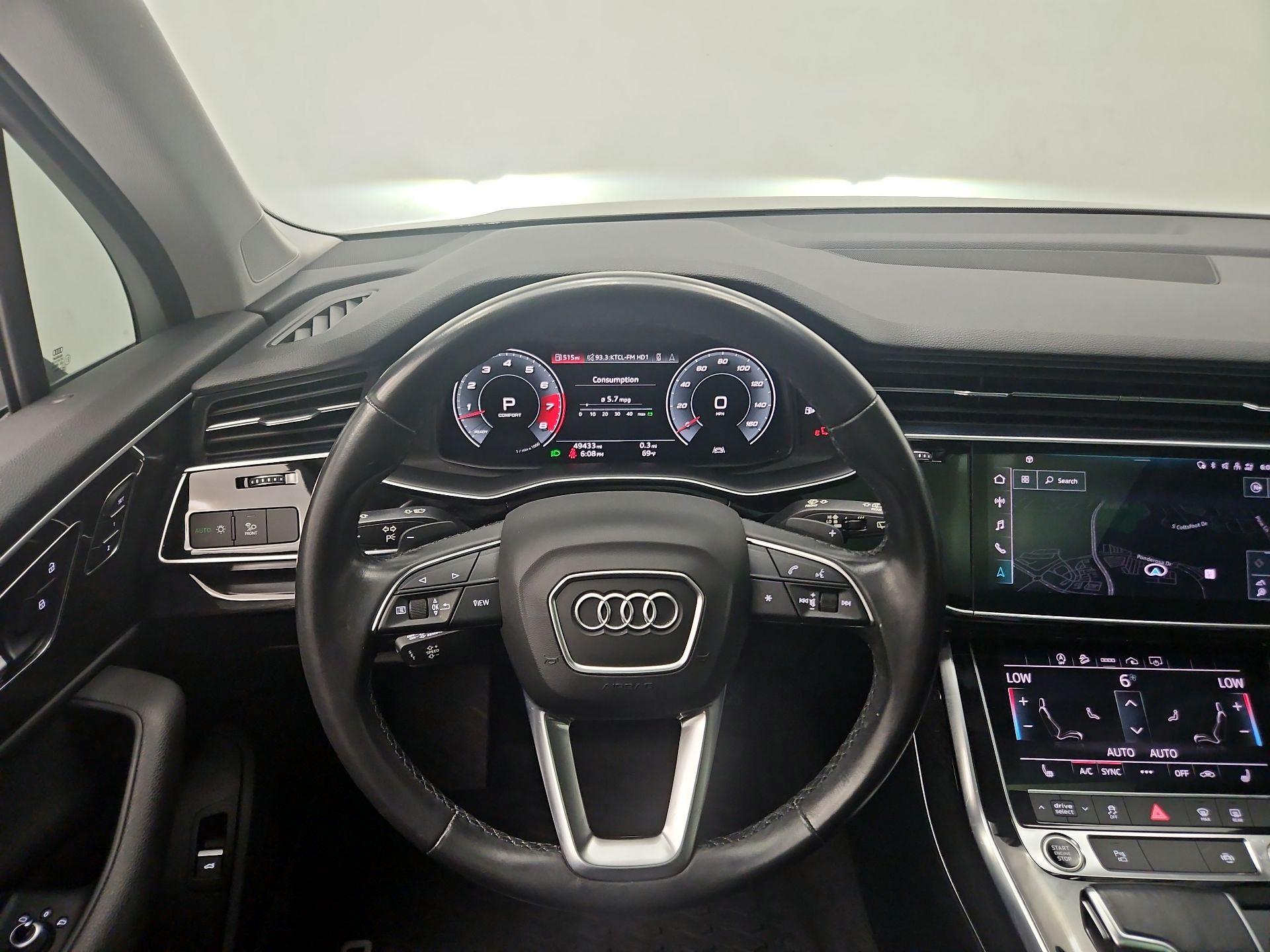 Thumbnail: 2021 Audi Q7 - 10