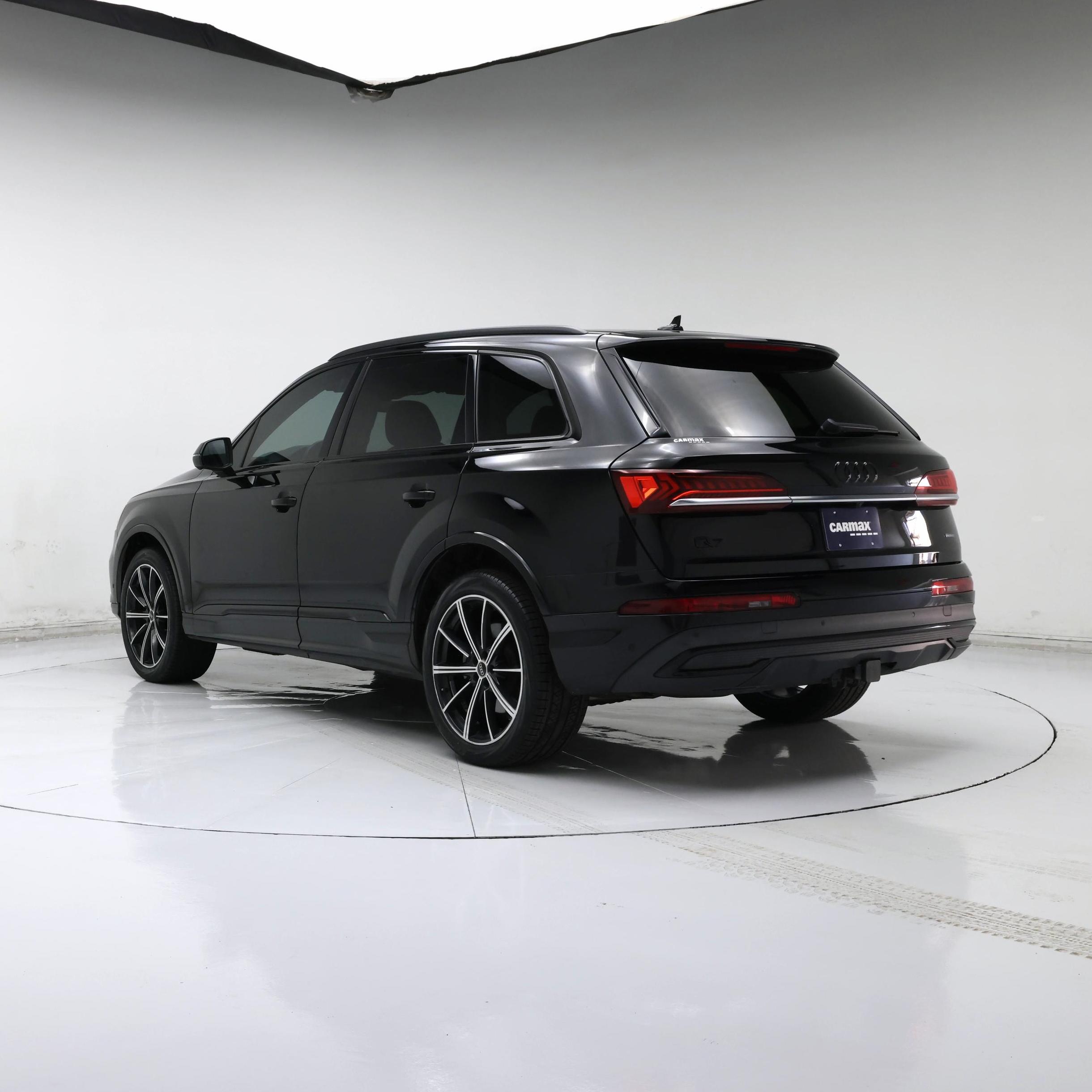 Thumbnail: 2021 Audi Q7 - 2