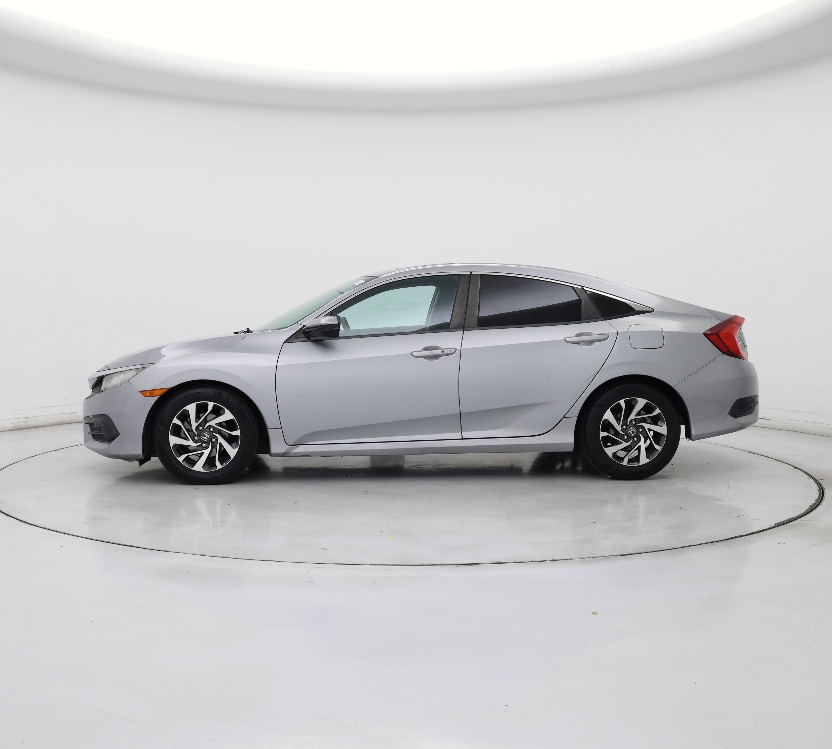 Thumbnail: 2016 Honda Civic - 3