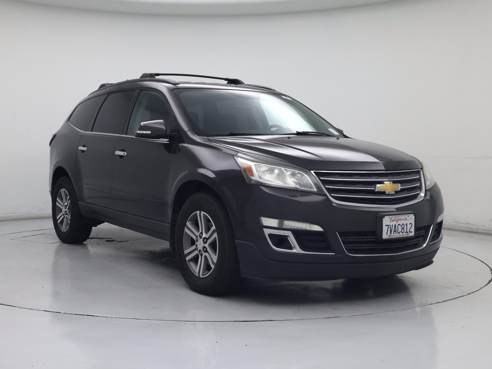2017 Chevrolet Traverse 1LT - Photo 2