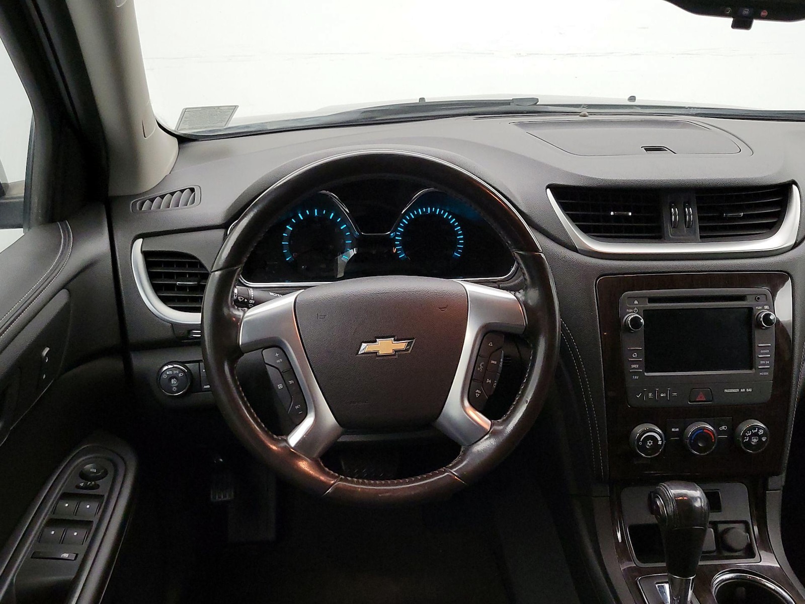 2017 Chevrolet Traverse 1LT - Photo 11