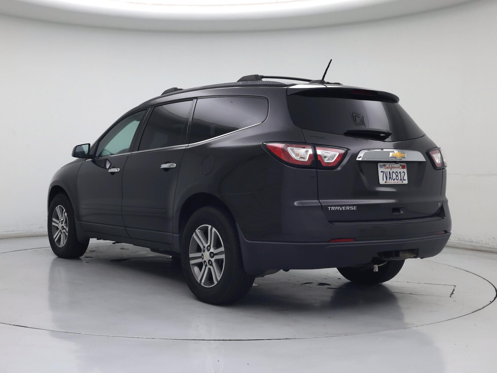 2017 Chevrolet Traverse 1LT - Photo 3