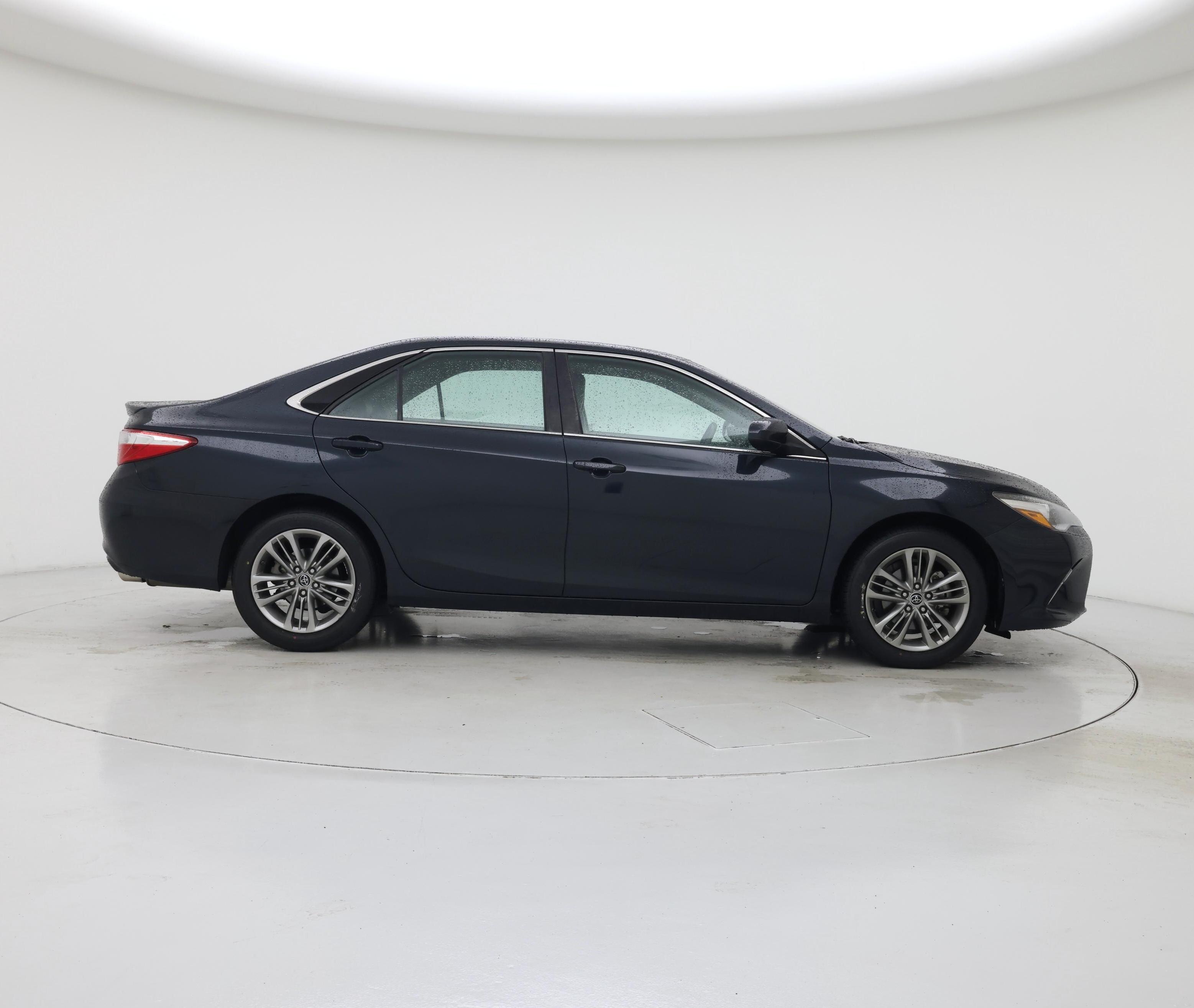 Thumbnail: 2015 Toyota Camry - 7